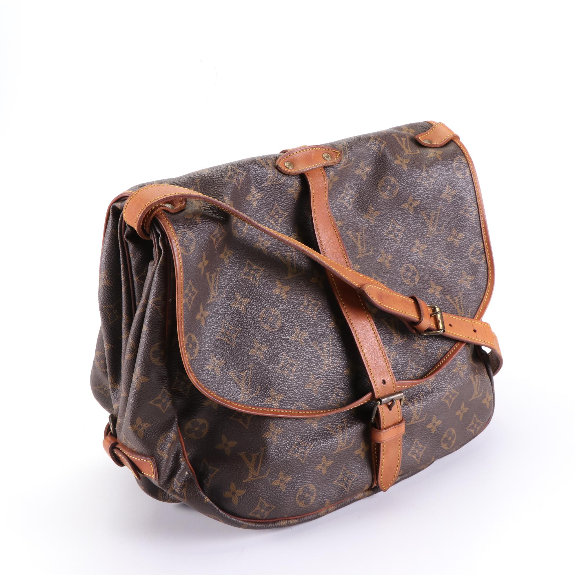 Louis Vuitton Saumur 35 in Monogram Canvas
