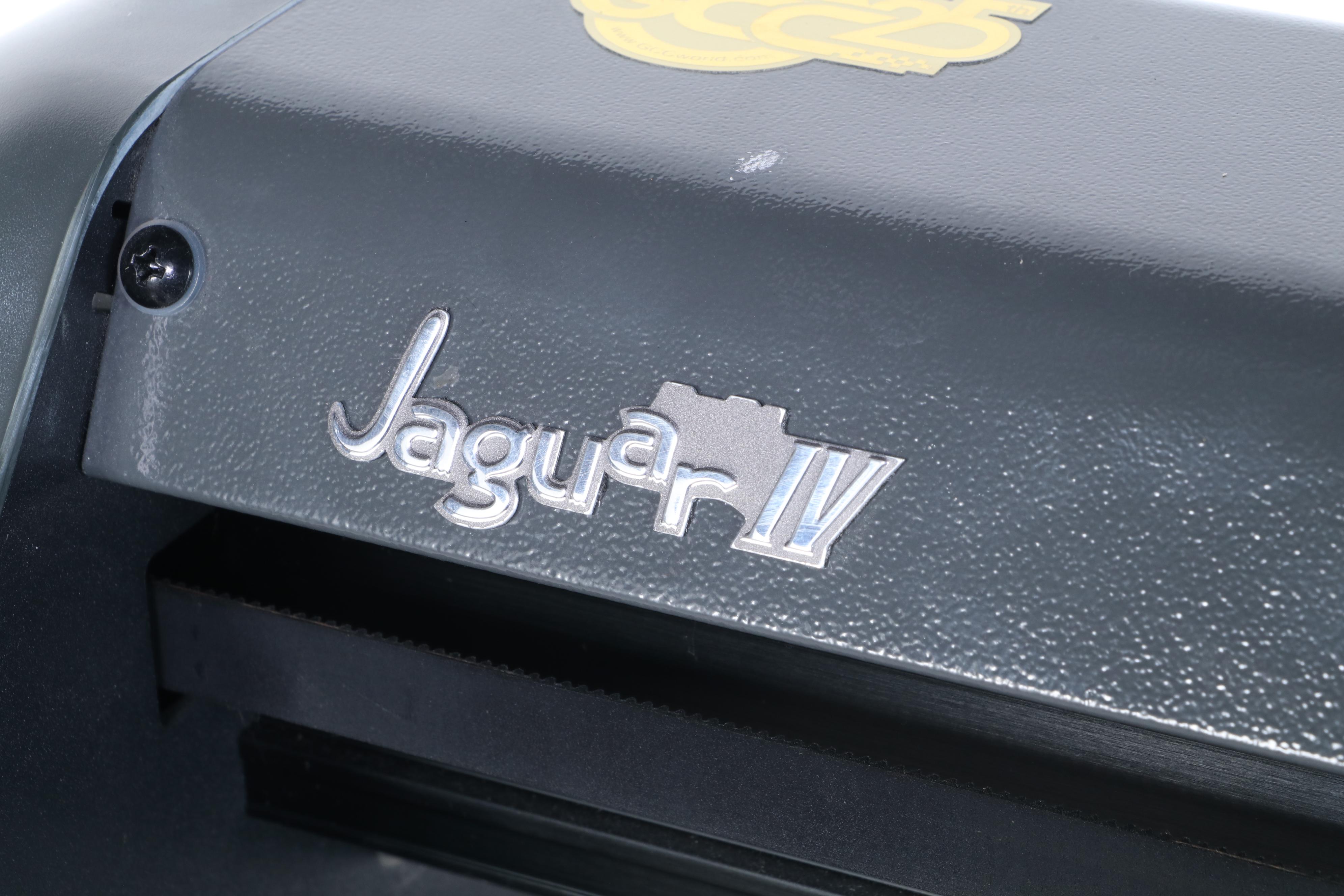 GCC Jaguar IV Vinyl Cutter