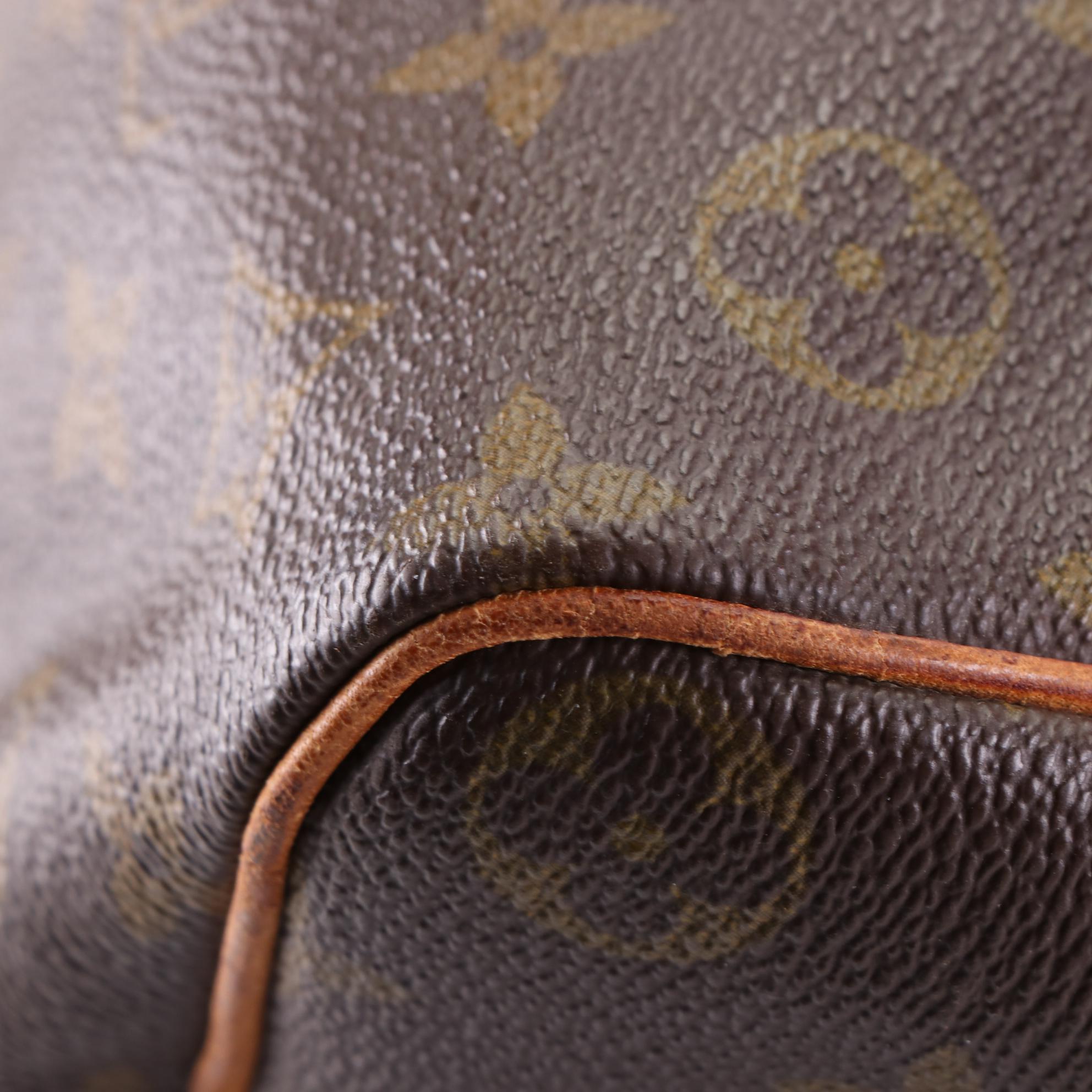 Louis Vuitton Speedy 35 in Monogram Canvas and Vachetta Leather