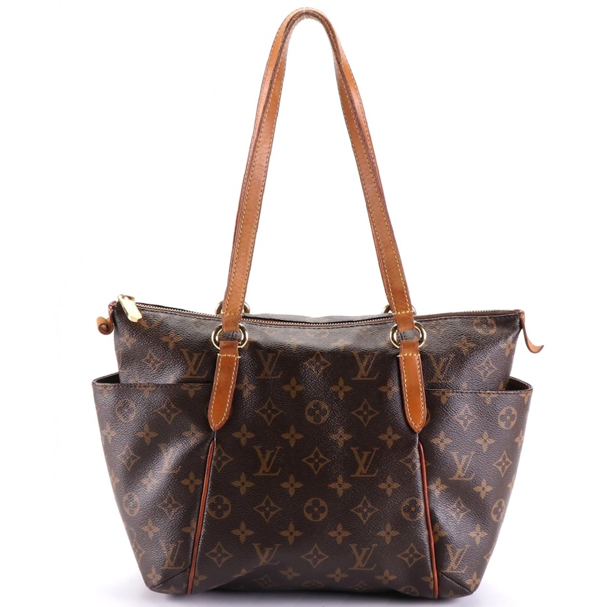 Louis Vuitton Totally PM Bag in Monogram Canvas