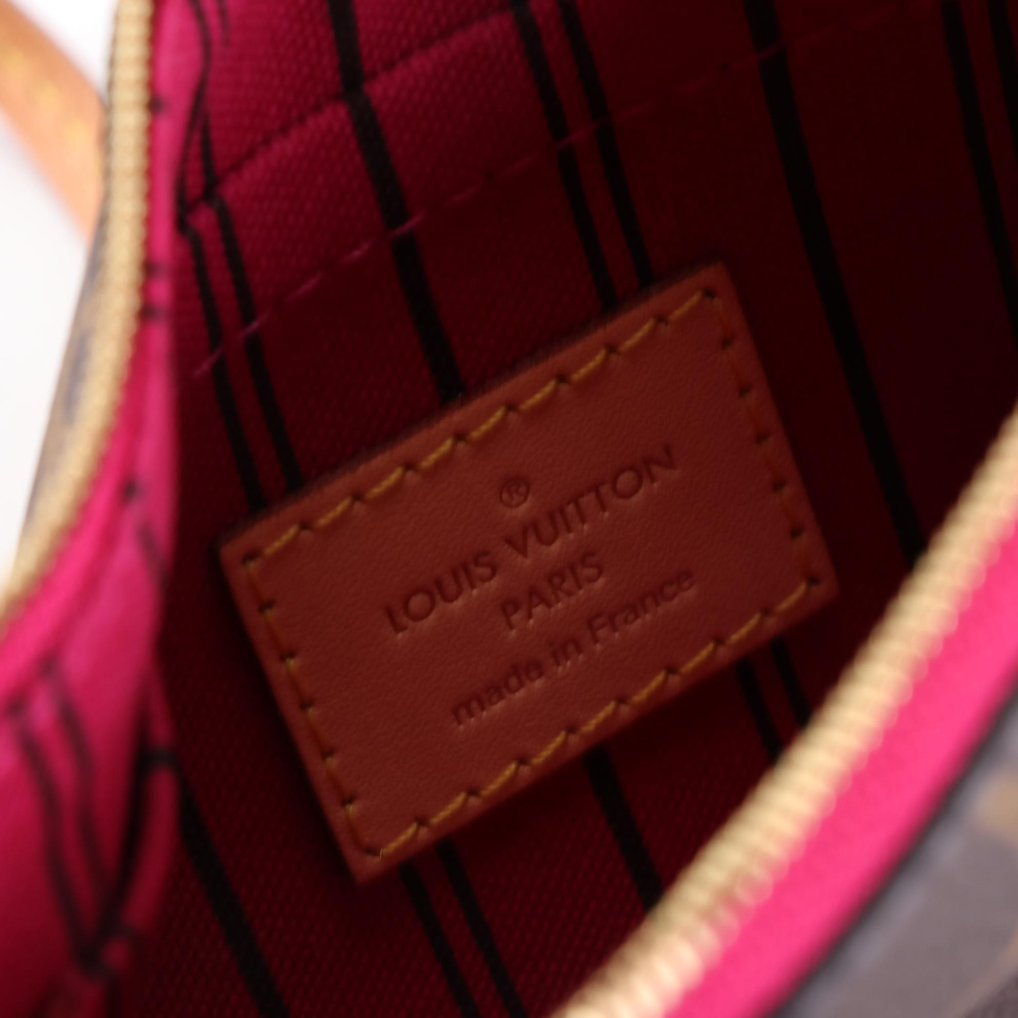 Louis Vuitton Neverfull PM Pouch in Monogram Canvas