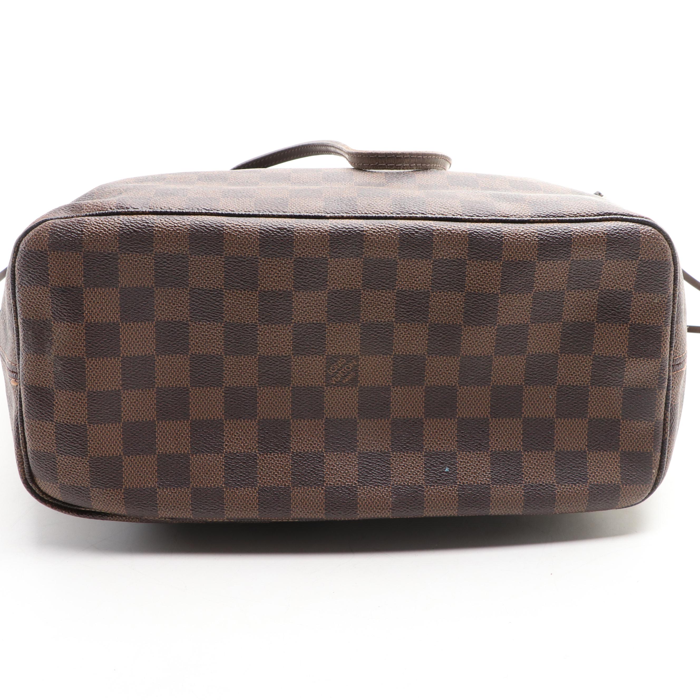 Louis Vuitton Neverfull MM in Damier Ebene Canvas