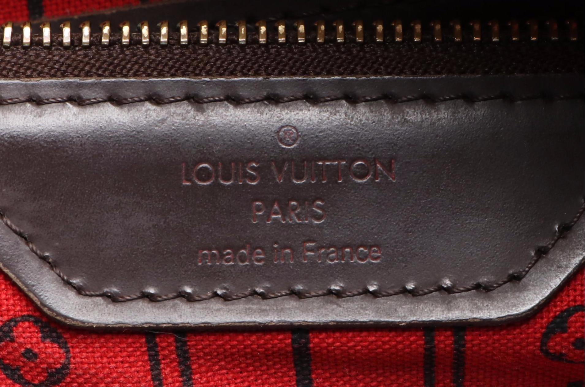 Louis Vuitton Neverfull MM in Damier Ebene Canvas