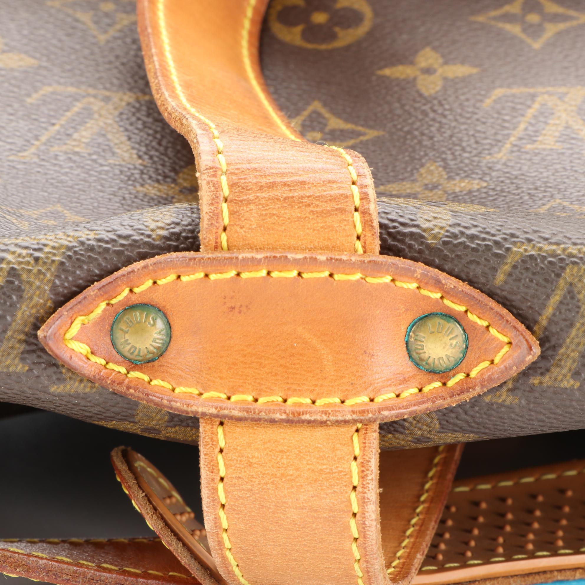 Louis Vuitton Saumur 35 Messenger Bag in Monogram Canvas and Vachetta Leather