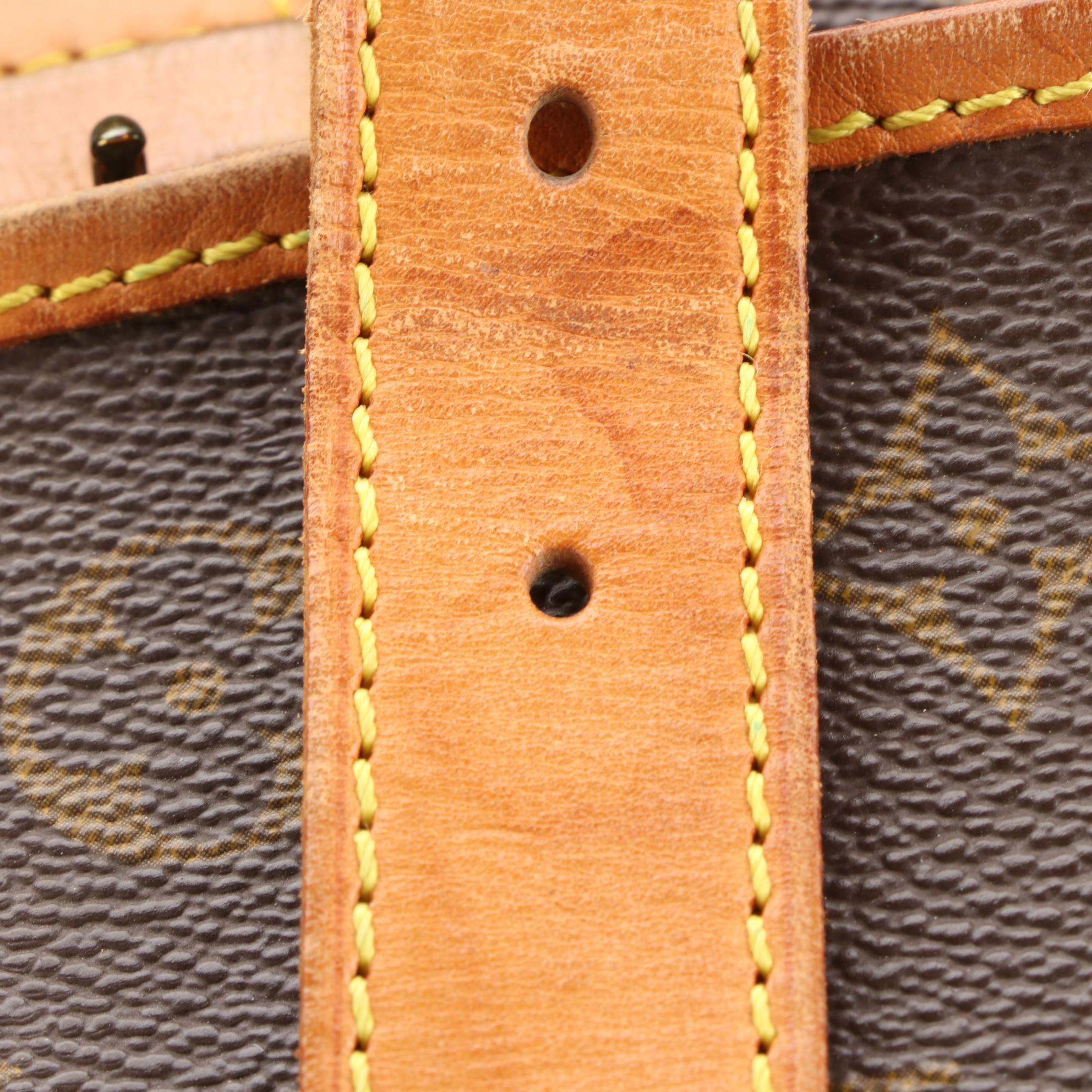 Louis Vuitton Saumur 35 Messenger Bag in Monogram Canvas and Vachetta Leather