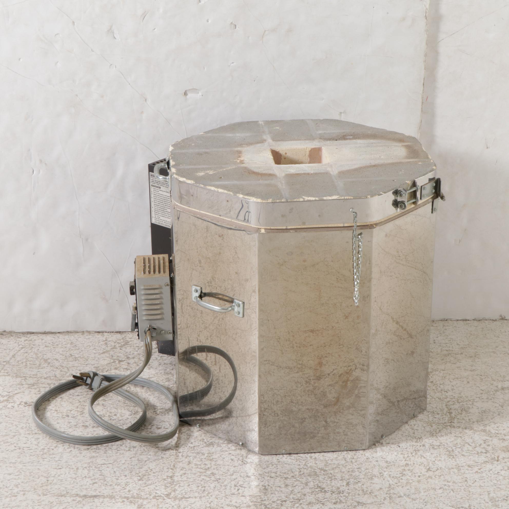 Vulcan Kilns Model 174F Kiln with Model LT-3 Kiln Sitter Control