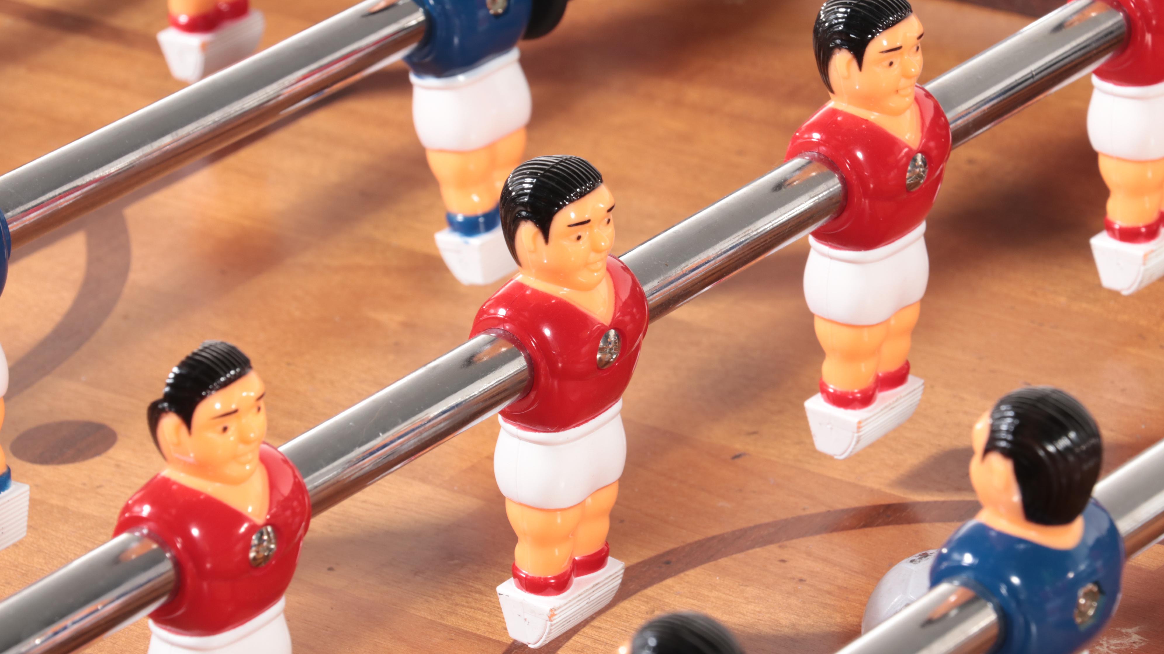 Foos Ball Game Table in Mahogany Finish