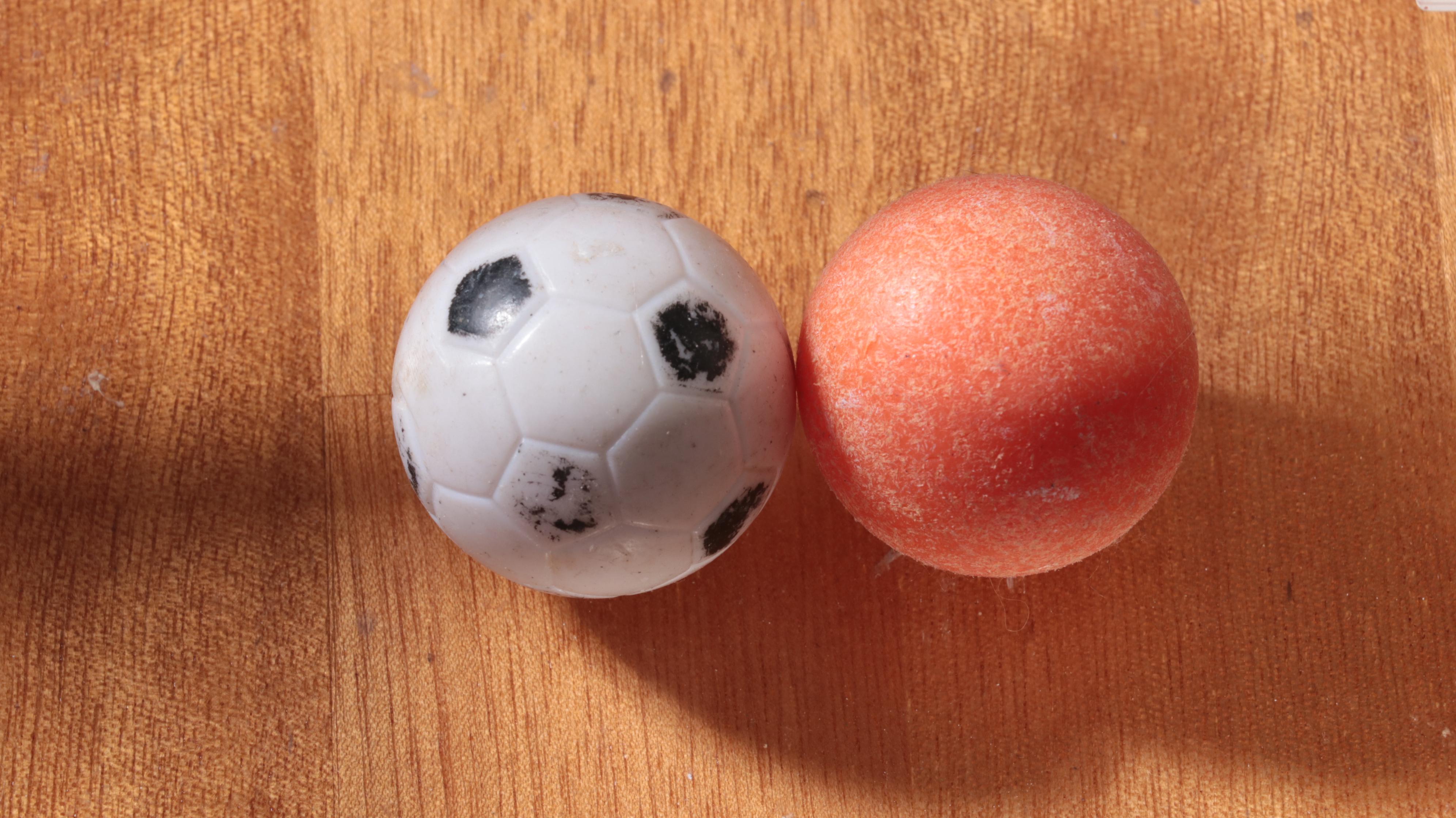 Foos Ball Game Table in Mahogany Finish