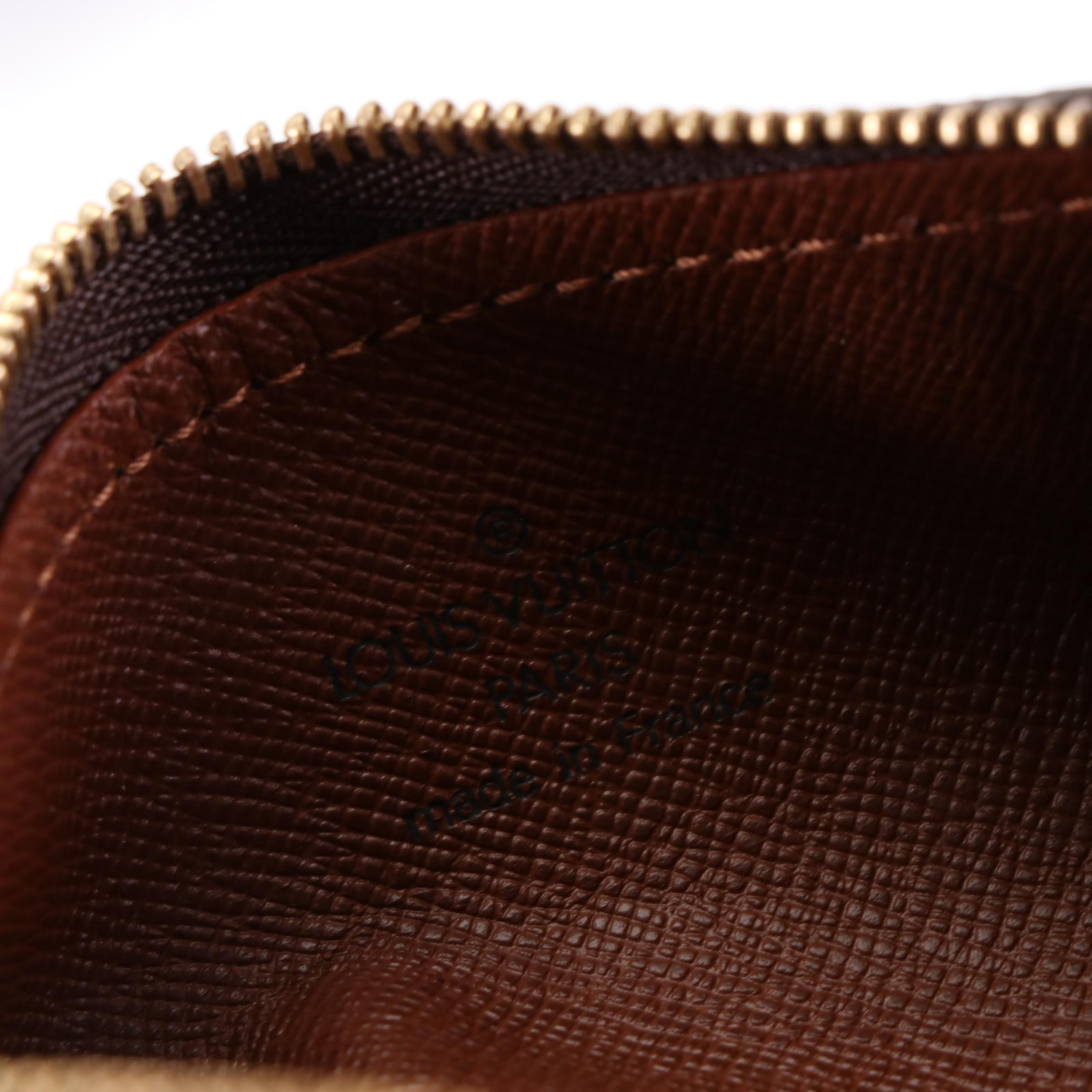 Louis Vuitton Papillon Pochette in Monogram Canvas