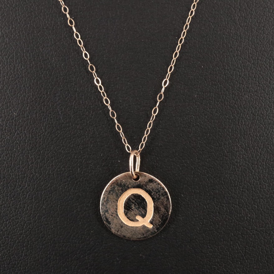 14K Cable Chain Necklace With "Q" Monogramed Pendandt