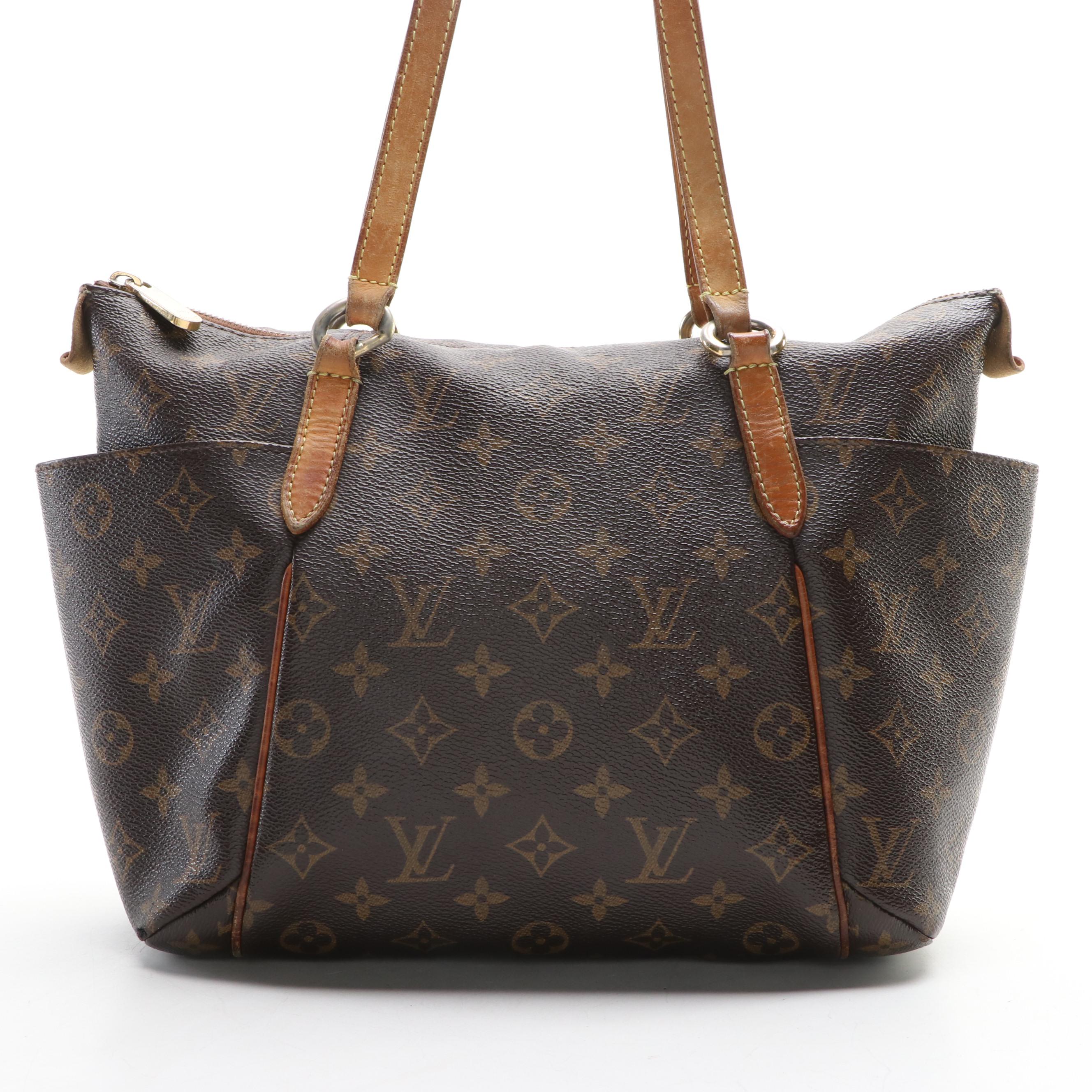 Louis Vuitton Totally PM in Monogram Canvas and Vachetta Leather