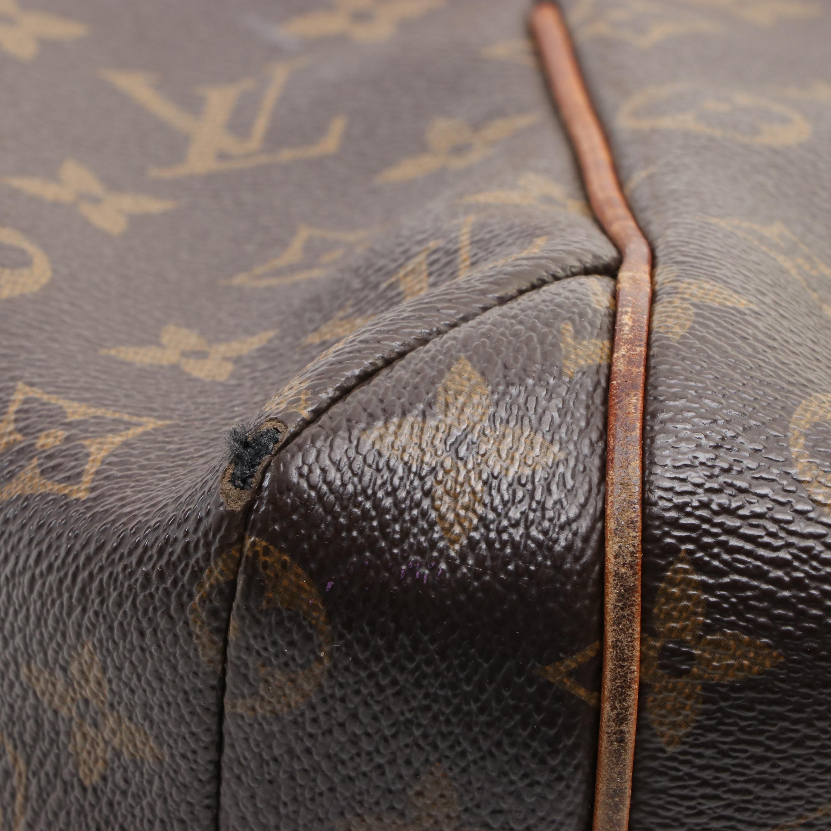 Louis Vuitton Totally PM in Monogram Canvas and Vachetta Leather