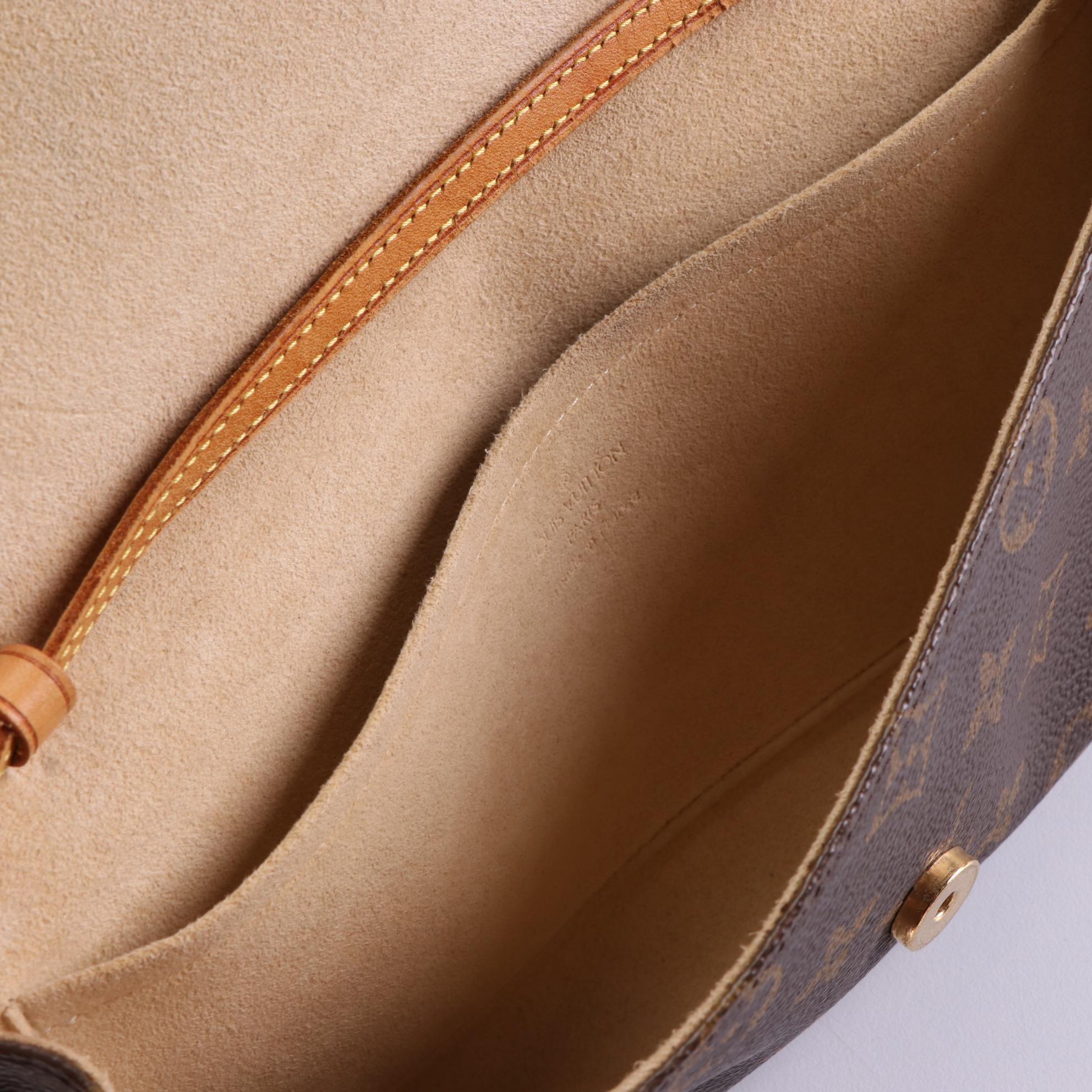 Louis Vuitton Pochette Twin GM in Monogram Canvas