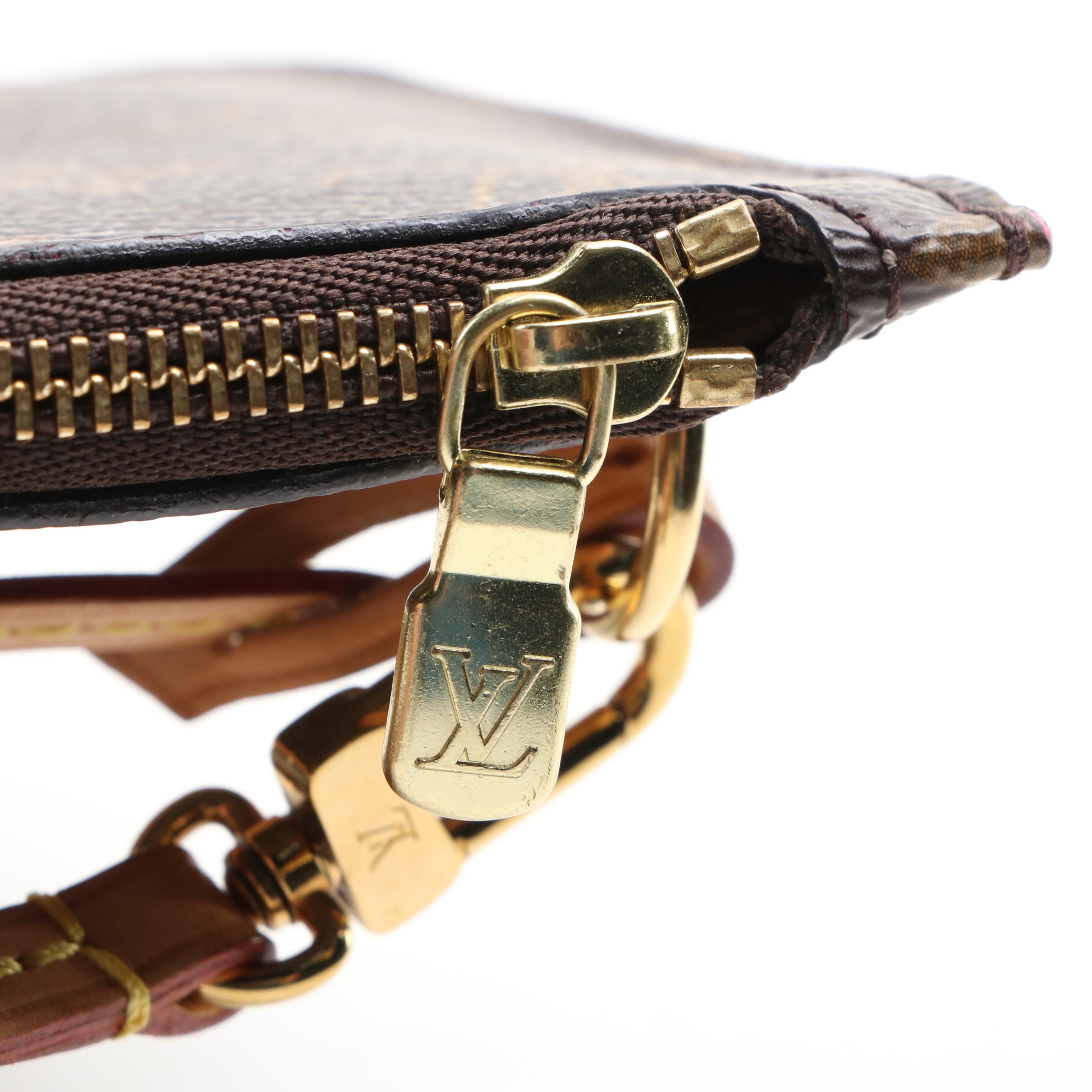 Louis Vuitton Neverfull PM Pouch in Monogram Canvas