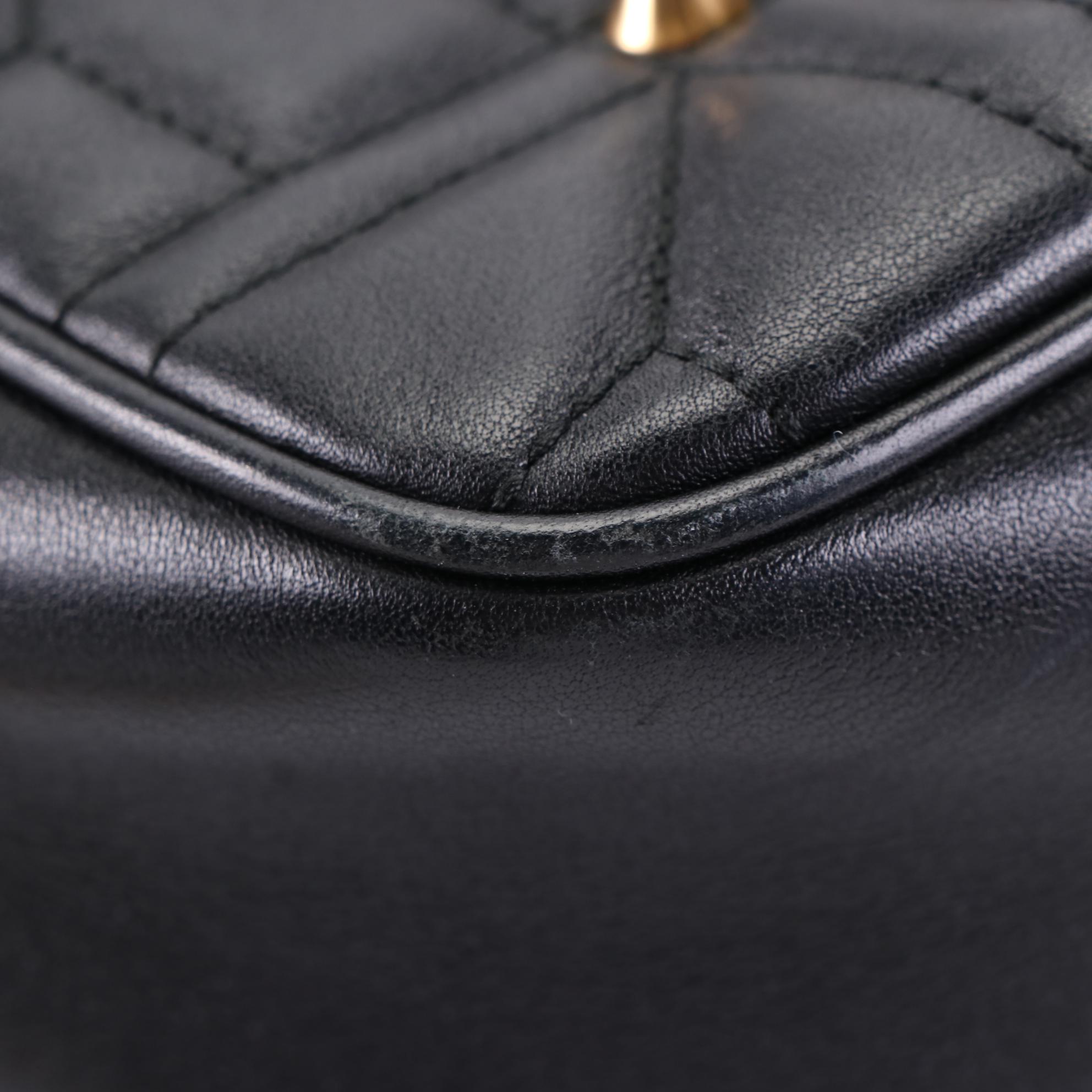 Gucci GG Marmont Imitation Pearl Small Shoulder Bag in Quilted Leather