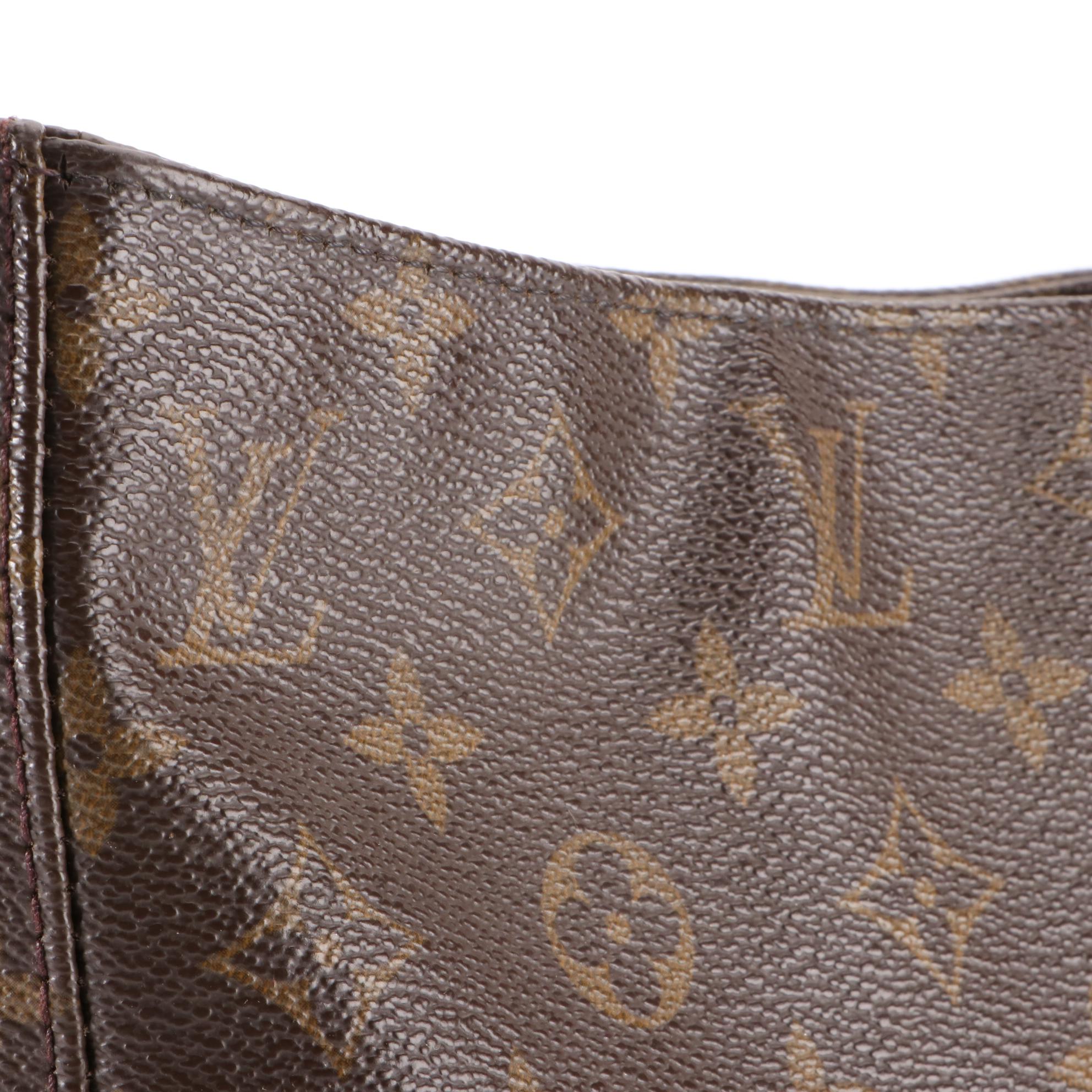Louis Vuitton Looping in Monogram Canvas and Vachetta Leather