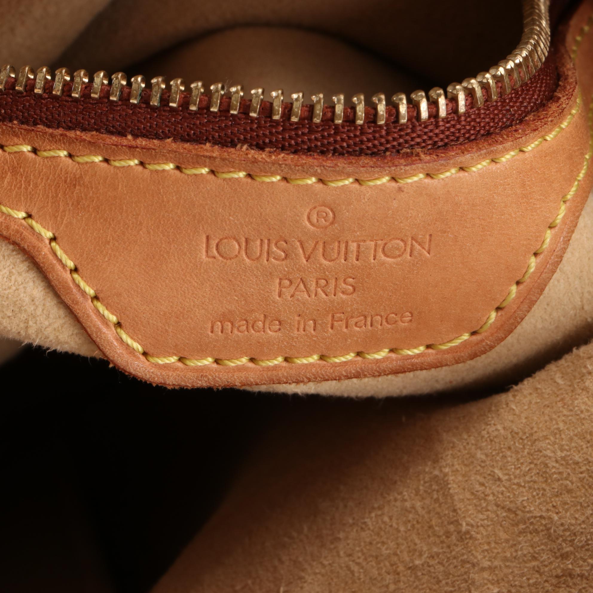 Louis Vuitton Looping in Monogram Canvas and Vachetta Leather