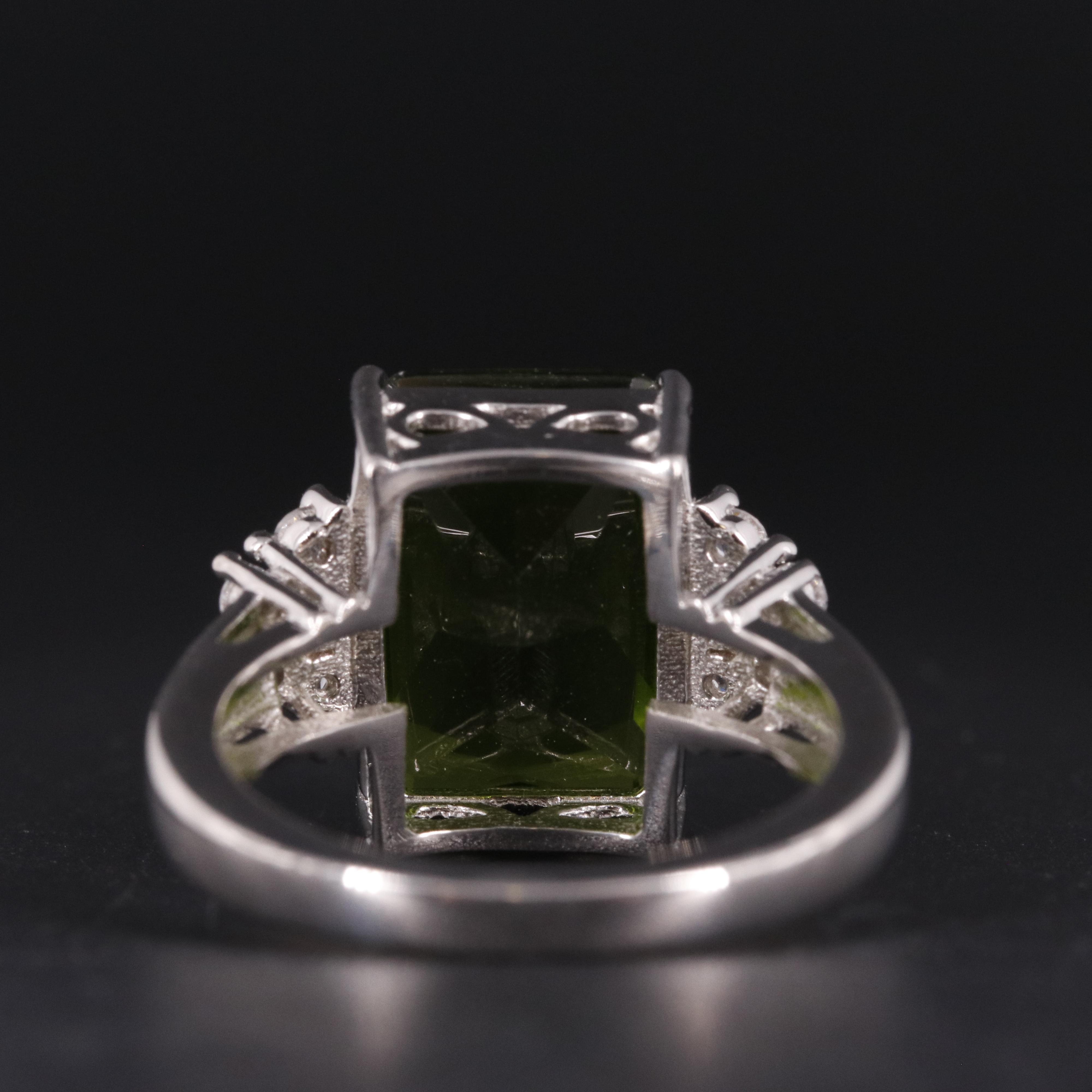 Sterling Silver Peridot Ring
