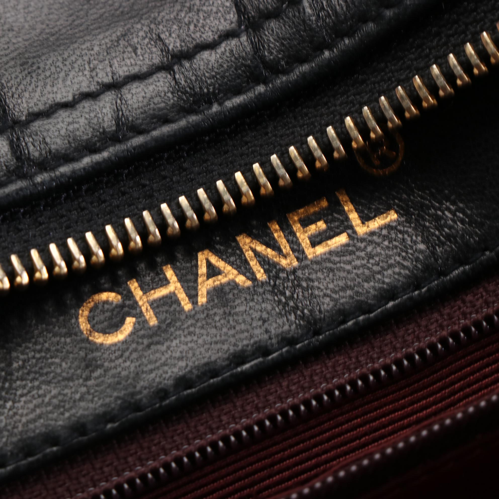 Chanel Shoulder Bag in Quilted Lambskin