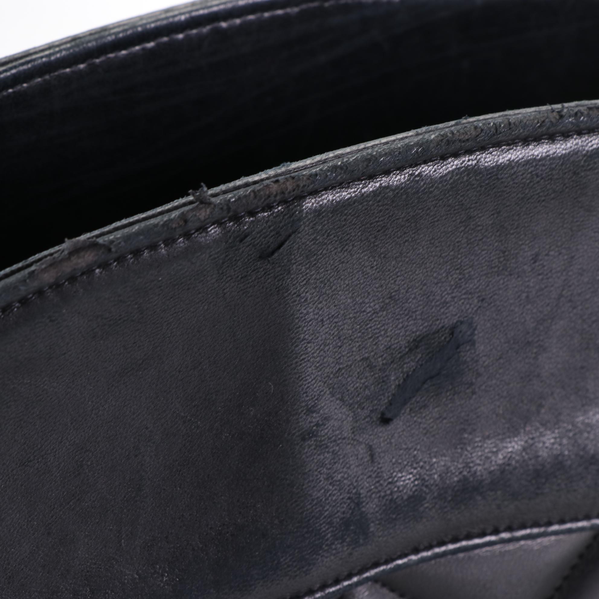 Chanel Shoulder Bag in Quilted Lambskin