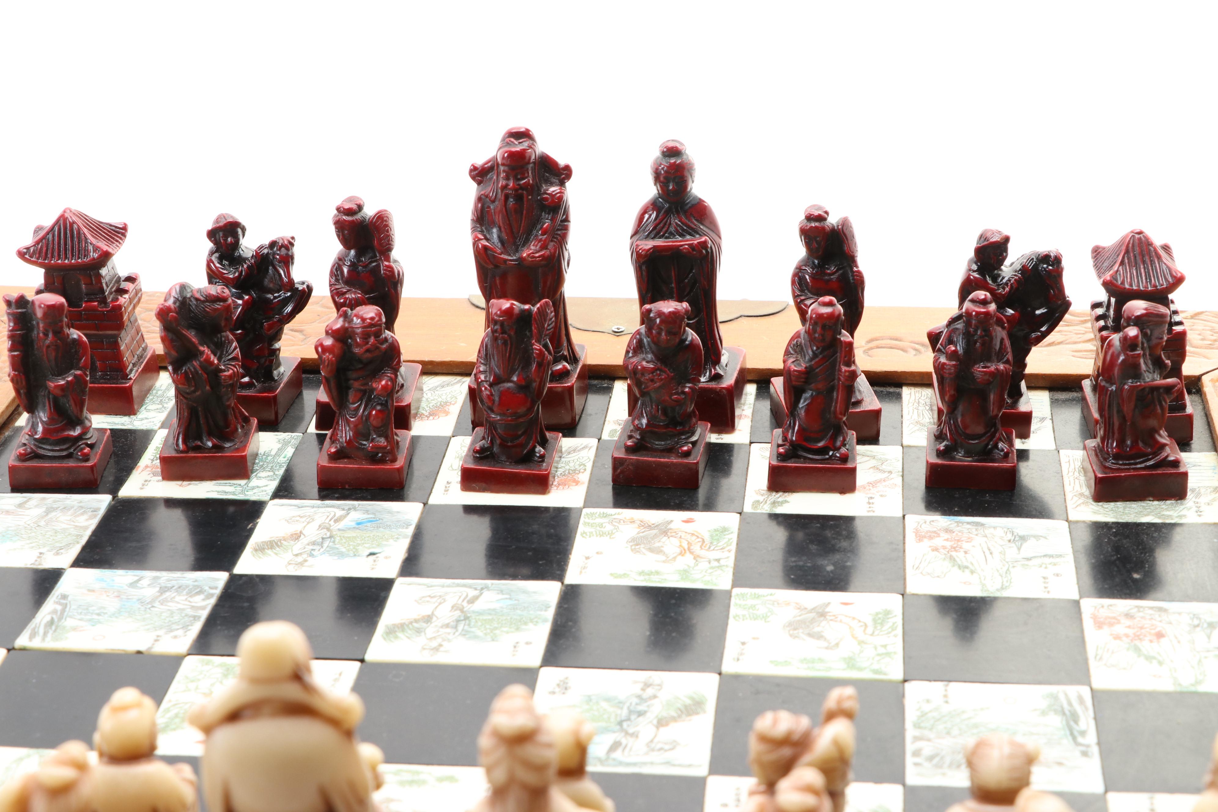 Chinese Dynasty Style Travel Chess Set with Resin Pieces and Wood Game Board