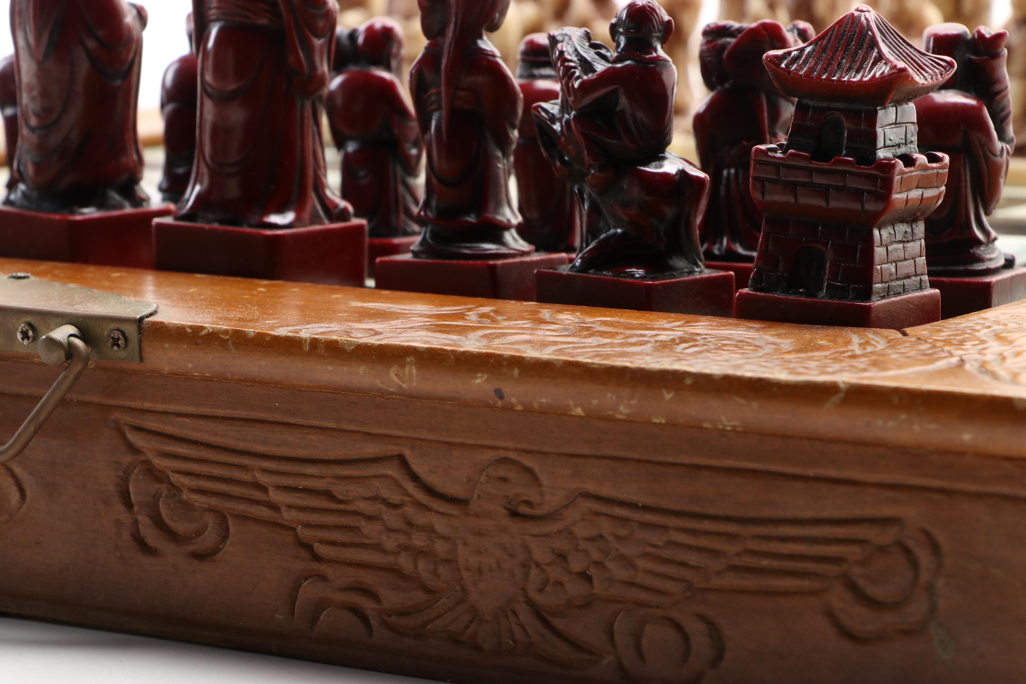 Chinese Dynasty Style Travel Chess Set with Resin Pieces and Wood Game Board