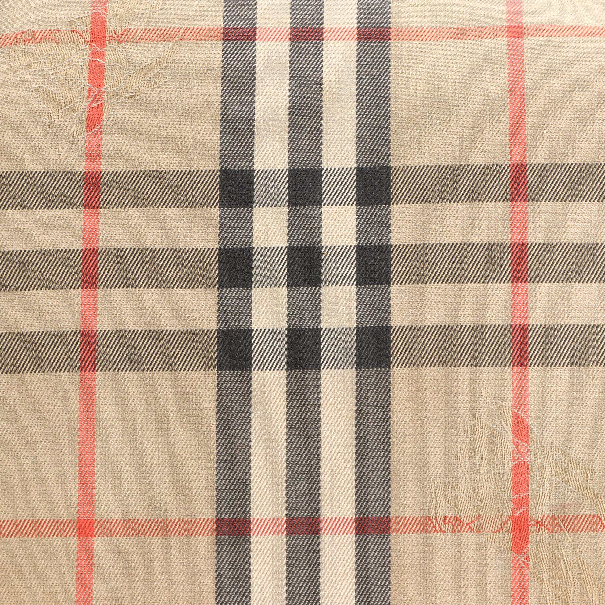 Burberrys Medium Duffle Bag in Haymarket Check Gabardine/Textured Leather