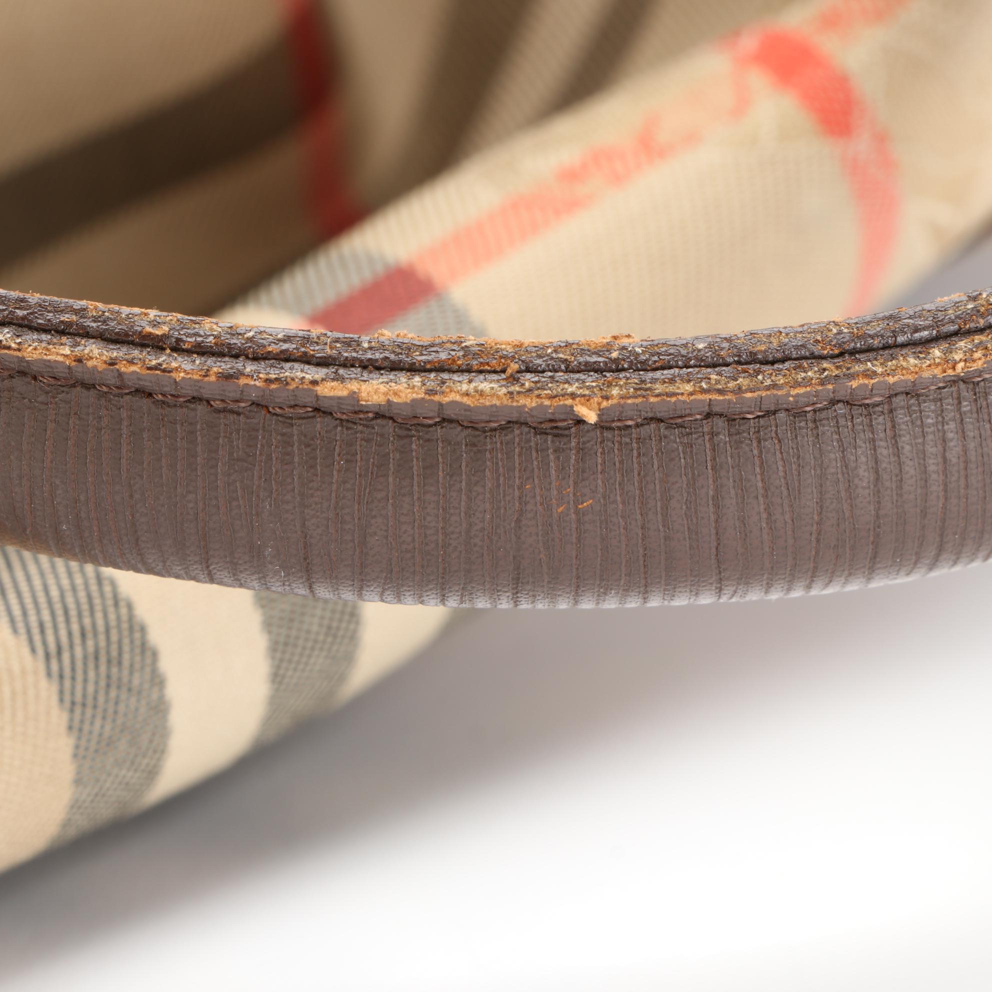 Burberrys Medium Duffle Bag in Haymarket Check Gabardine/Textured Leather