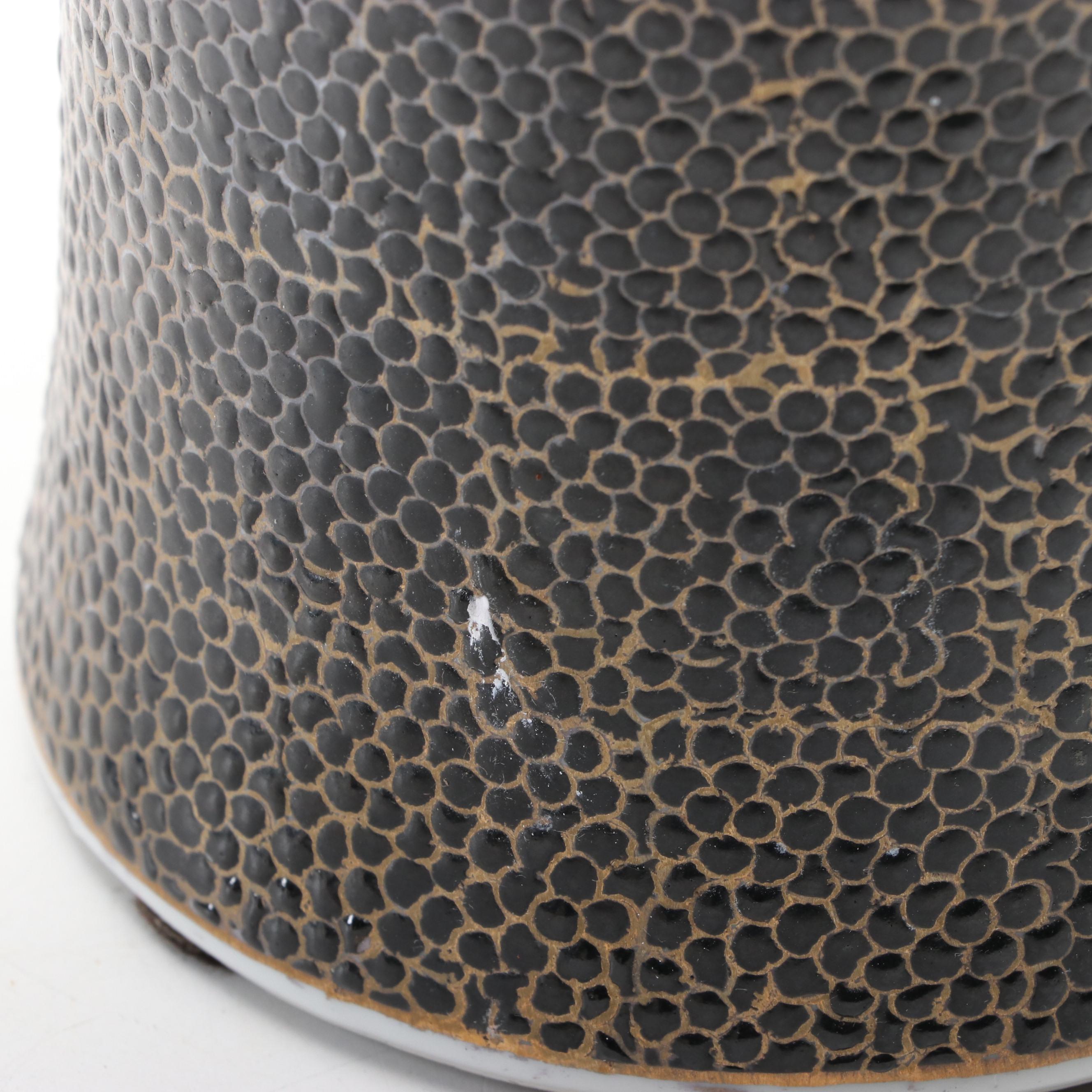 Zodax Porcelain Flower Diffuser with Textured Ceramic Vase and Wooden Box