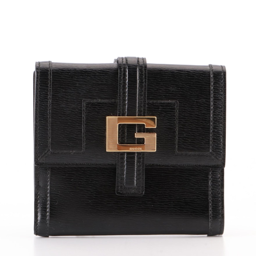 Gucci Compact Trifold Wallet in Grained Black Leather