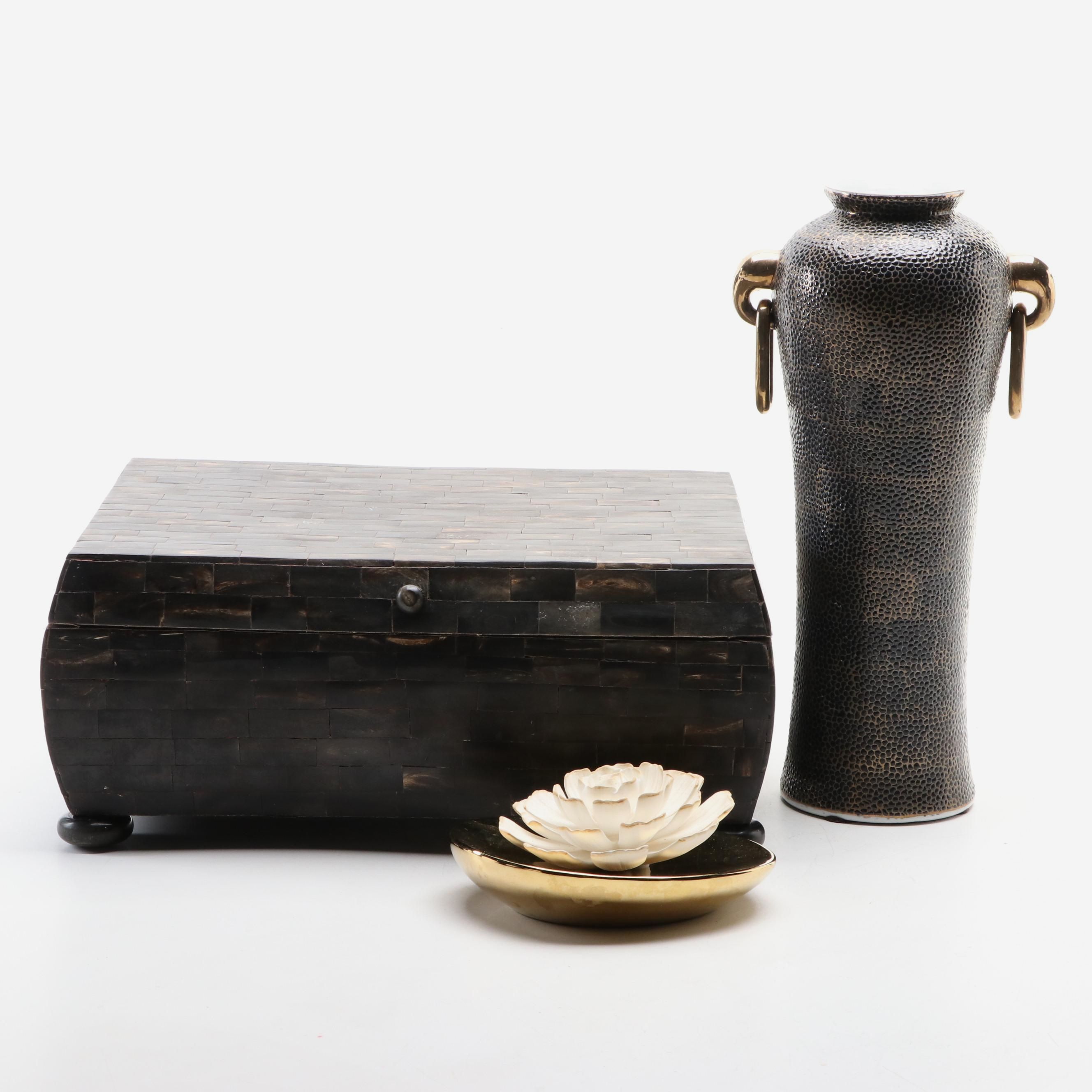 Zodax Porcelain Flower Diffuser with Textured Ceramic Vase and Wooden Box