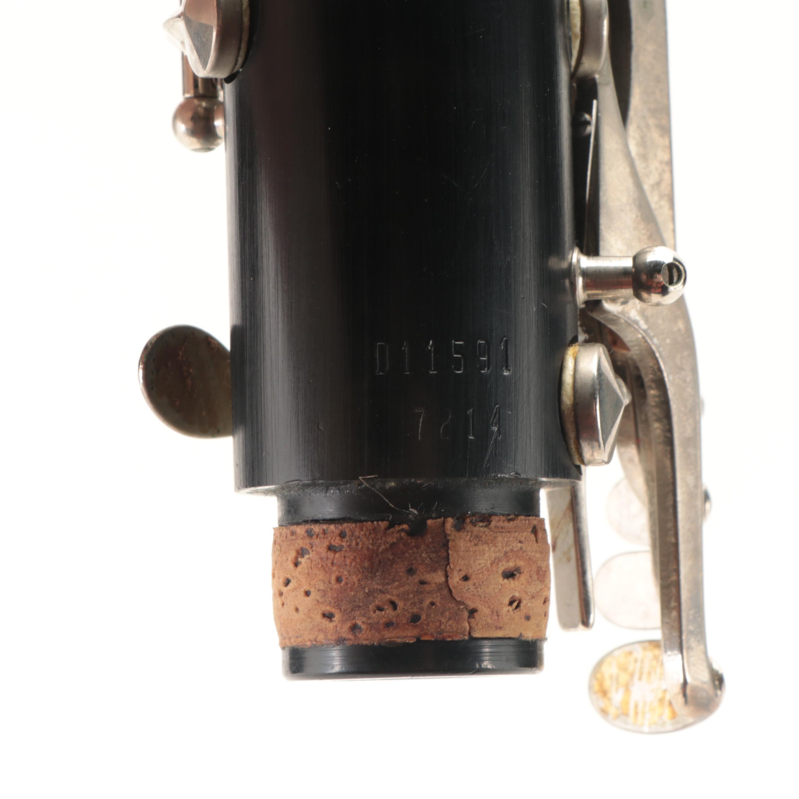 Vito B Flat Clarinet in LeBlanc Leather Case, Late 20th Century