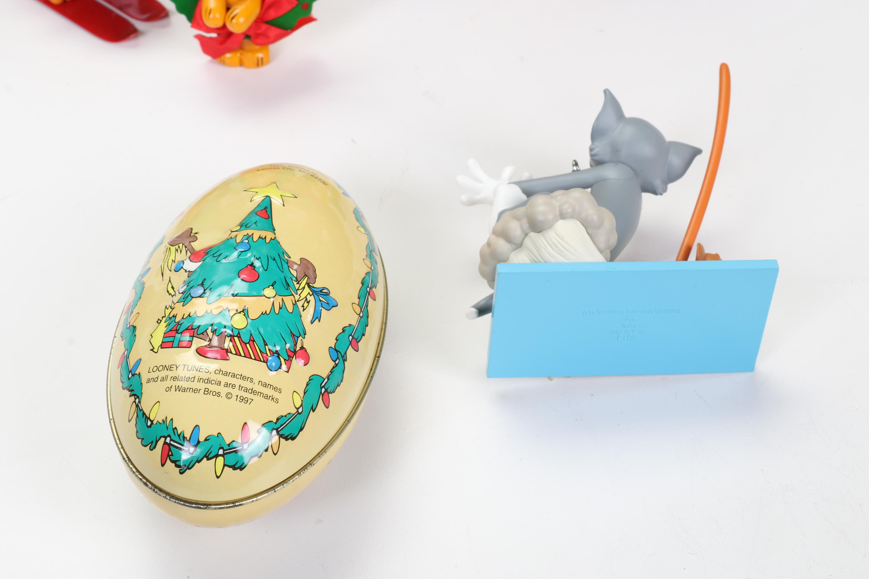 Warner Bros., Looney Tunes, Garfield and More Christmas Tree Ornaments
