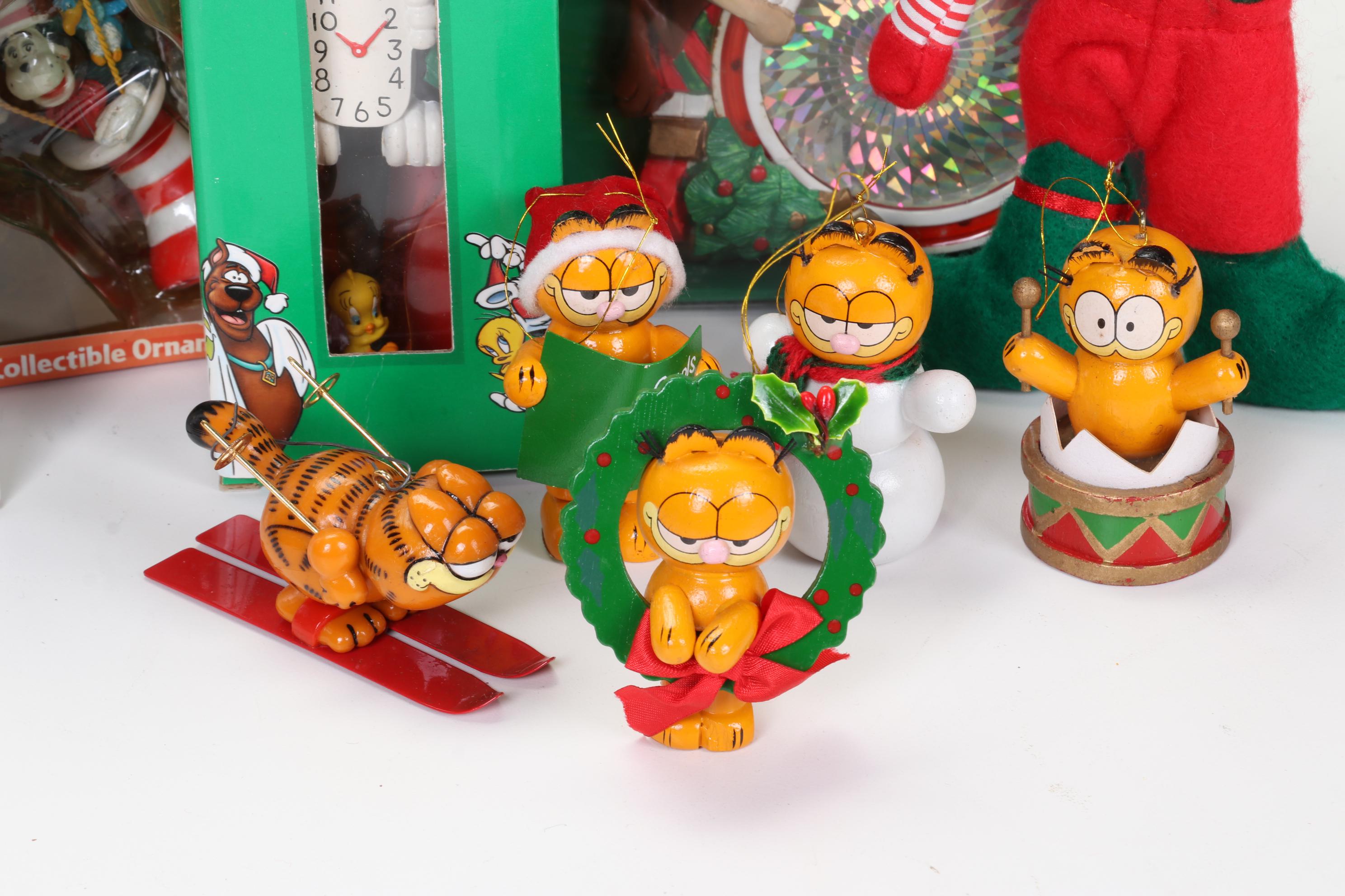 Warner Bros., Looney Tunes, Garfield and More Christmas Tree Ornaments
