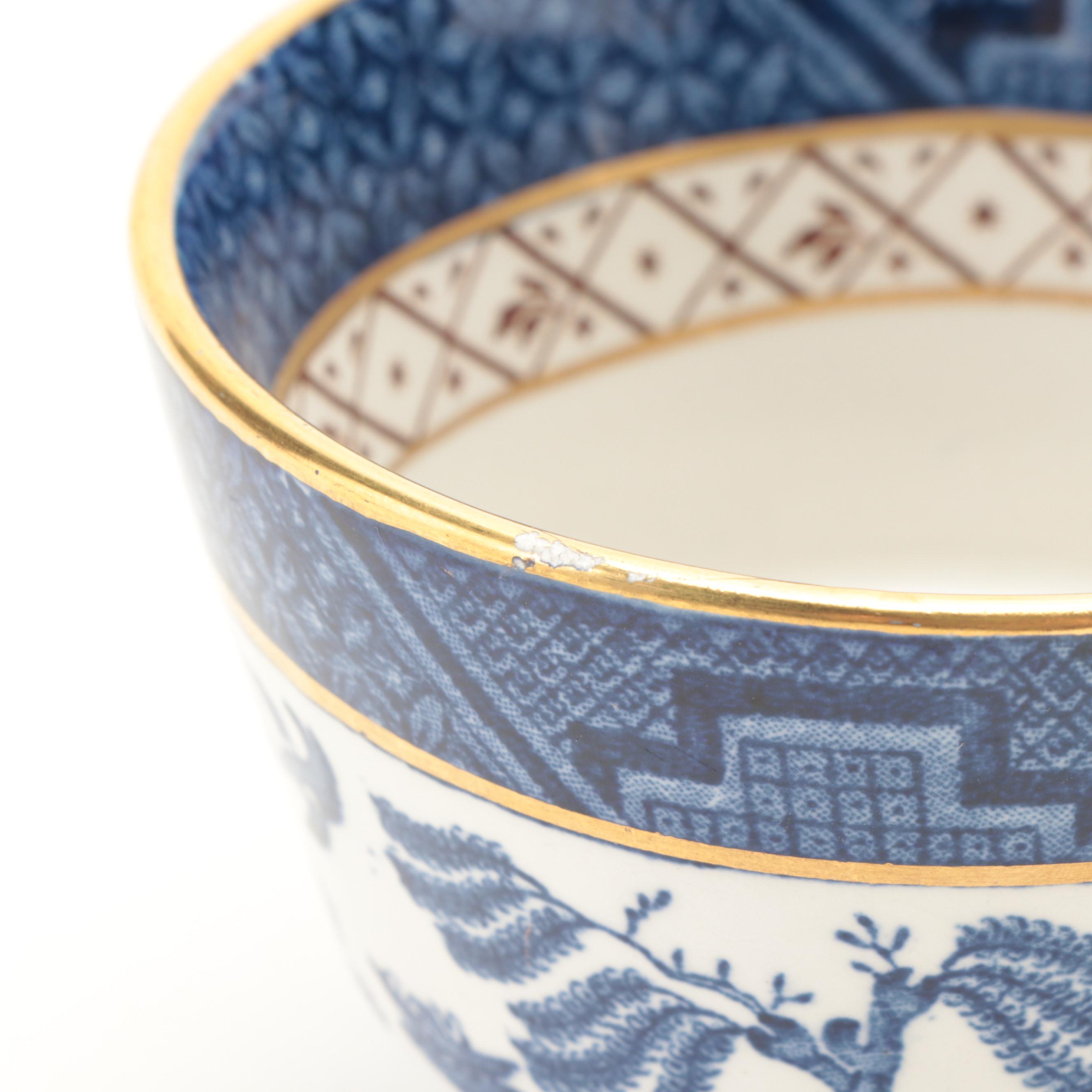 Booths "Real Old Willow" Ceramic Teacups, Saucers, and More, Mid to Late 20th C.