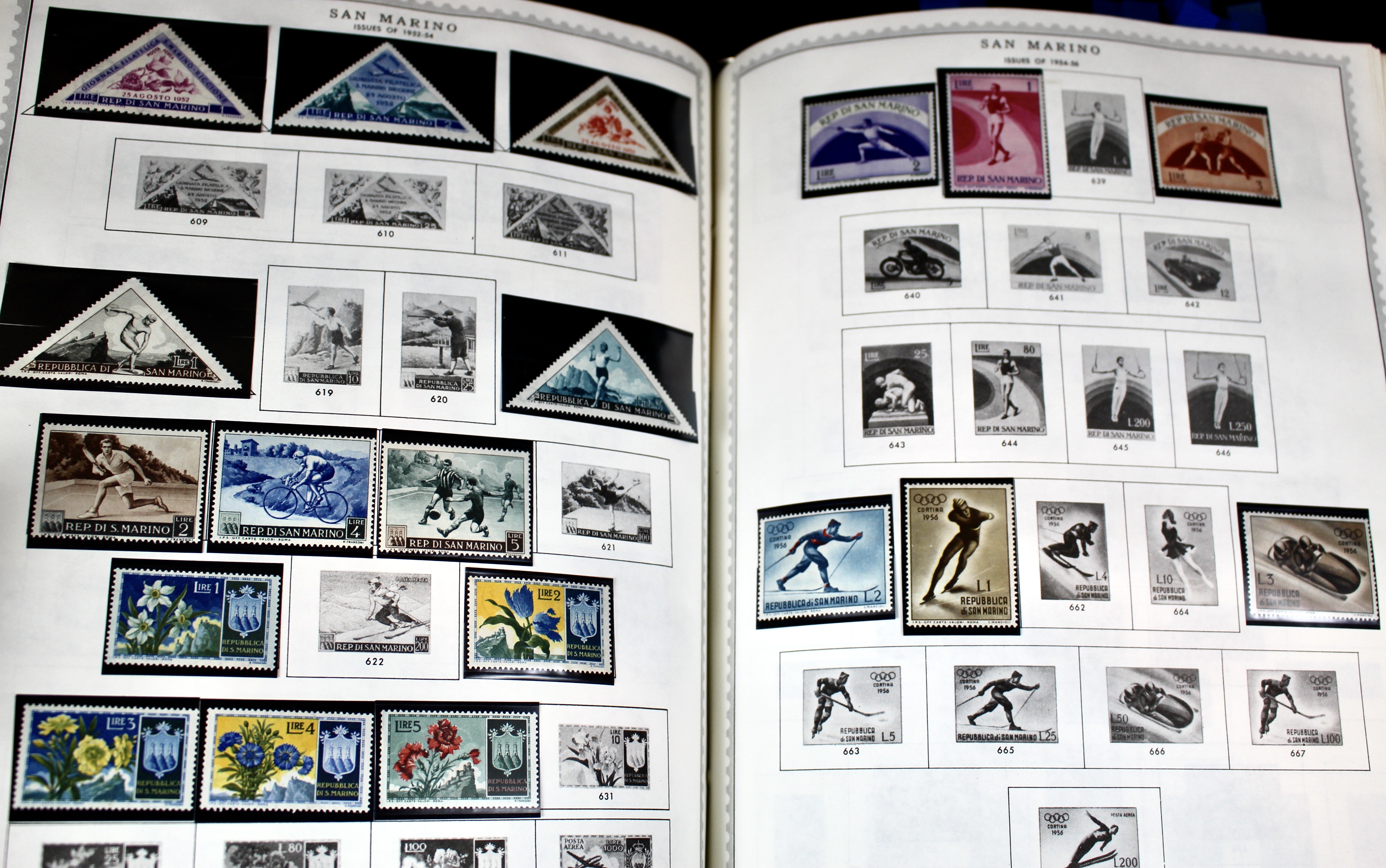 Extensive World wide Stamp Collection In Minkus Supreme Album