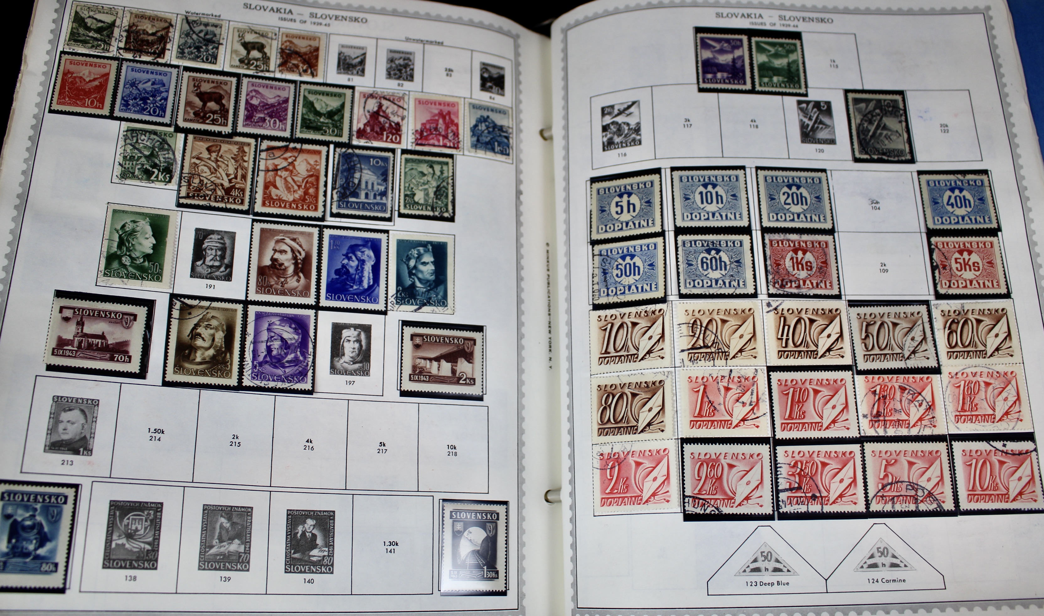 Extensive World wide Stamp Collection In Minkus Supreme Album