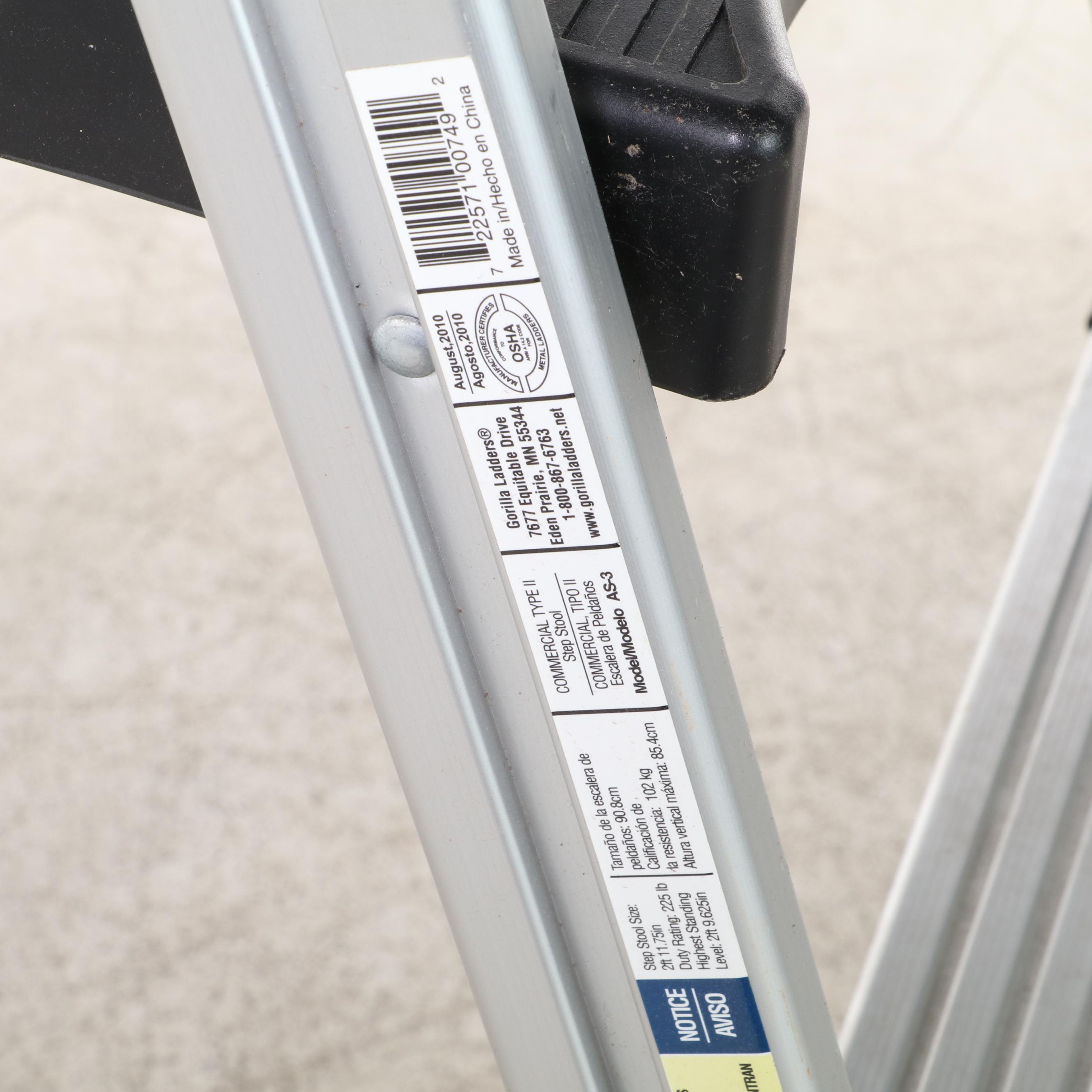 Gorilla Ladders Commercial Type II 3-Step Folding Step-Stool Ladder