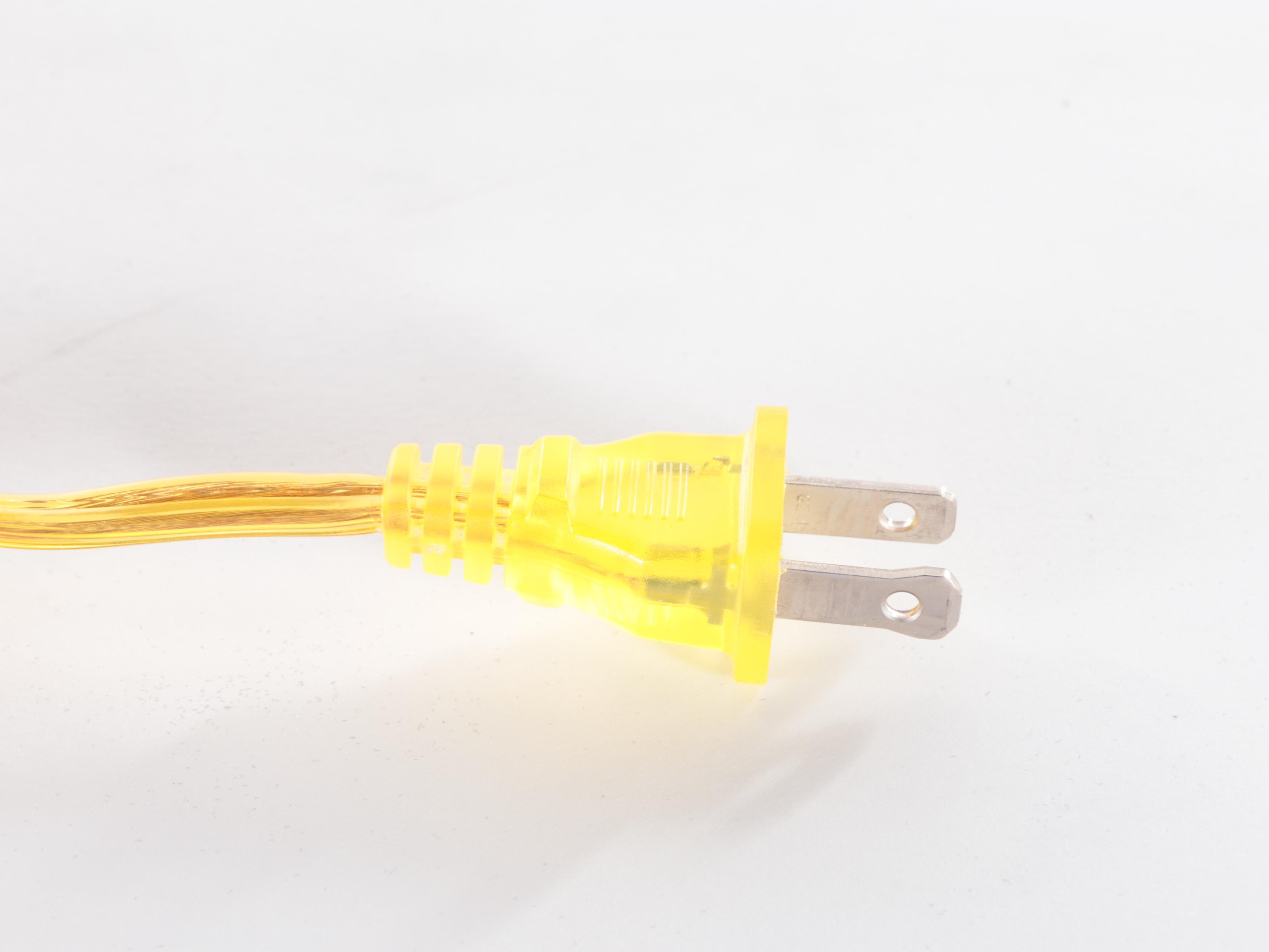 Wildwood Wooden Carved Palm Leaf Table Lamp, Contemporary