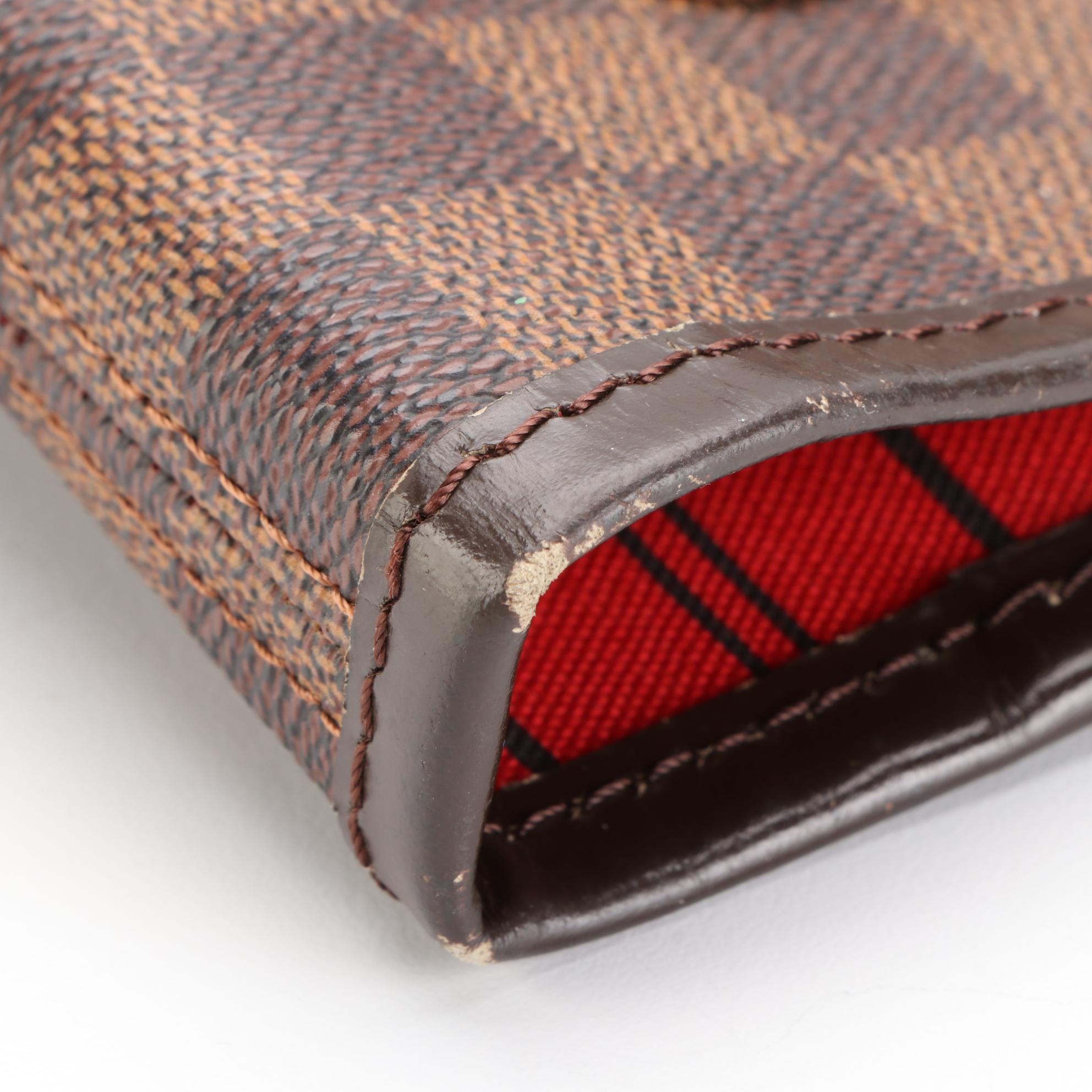 Louis Vuitton Neverfull MM in Damier Ebene Canvas