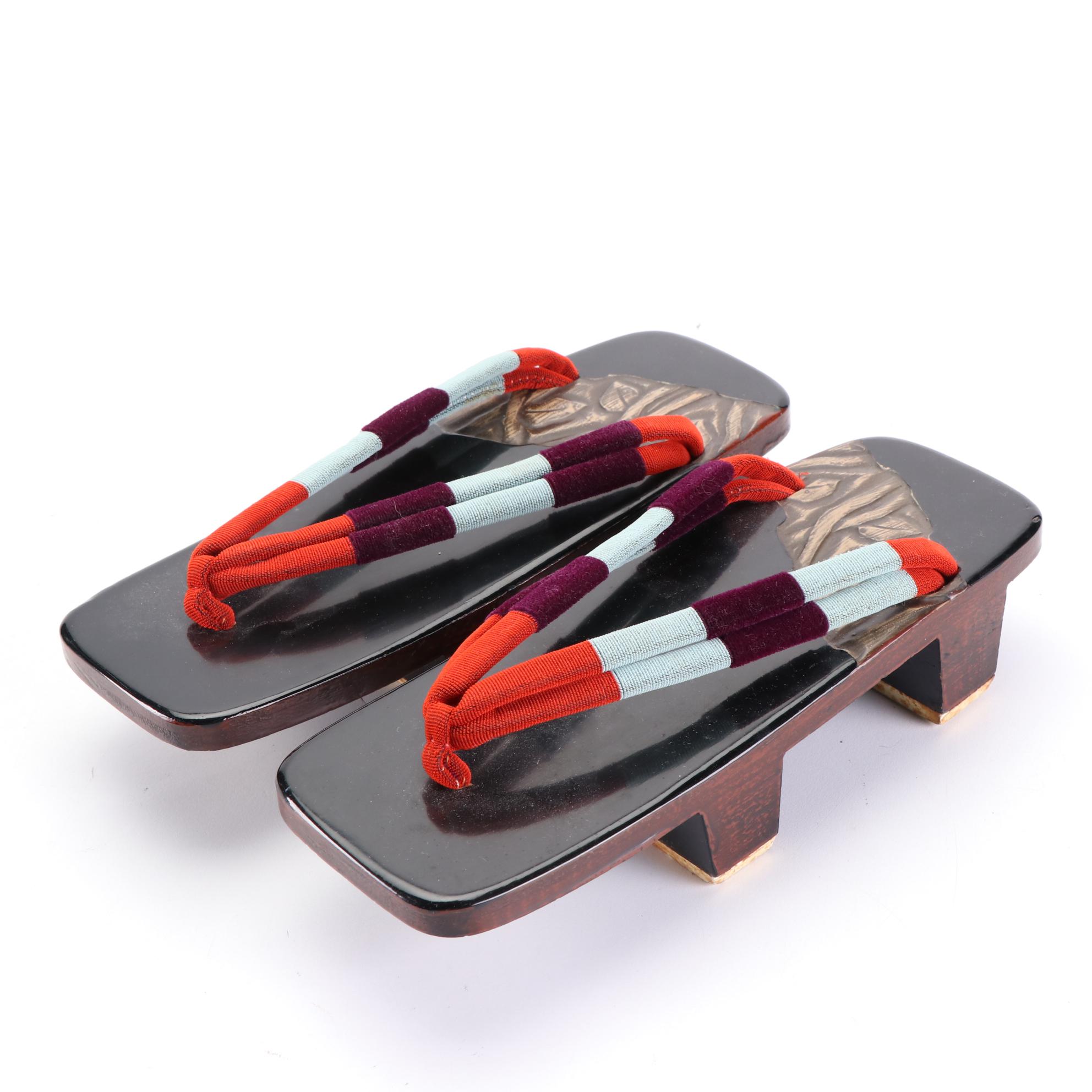 Lacquered Wooden Geta