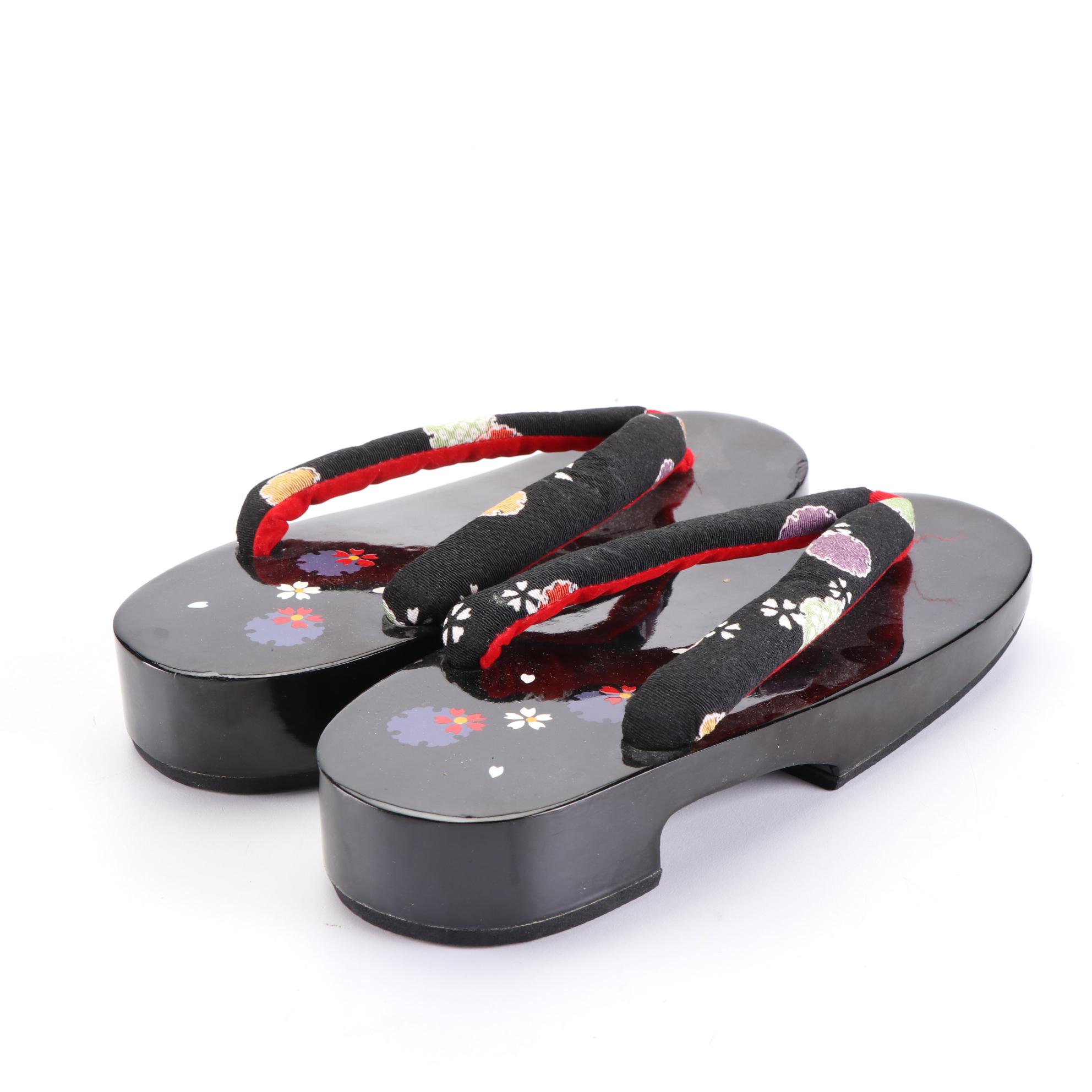 Lacquered Wooden Geta