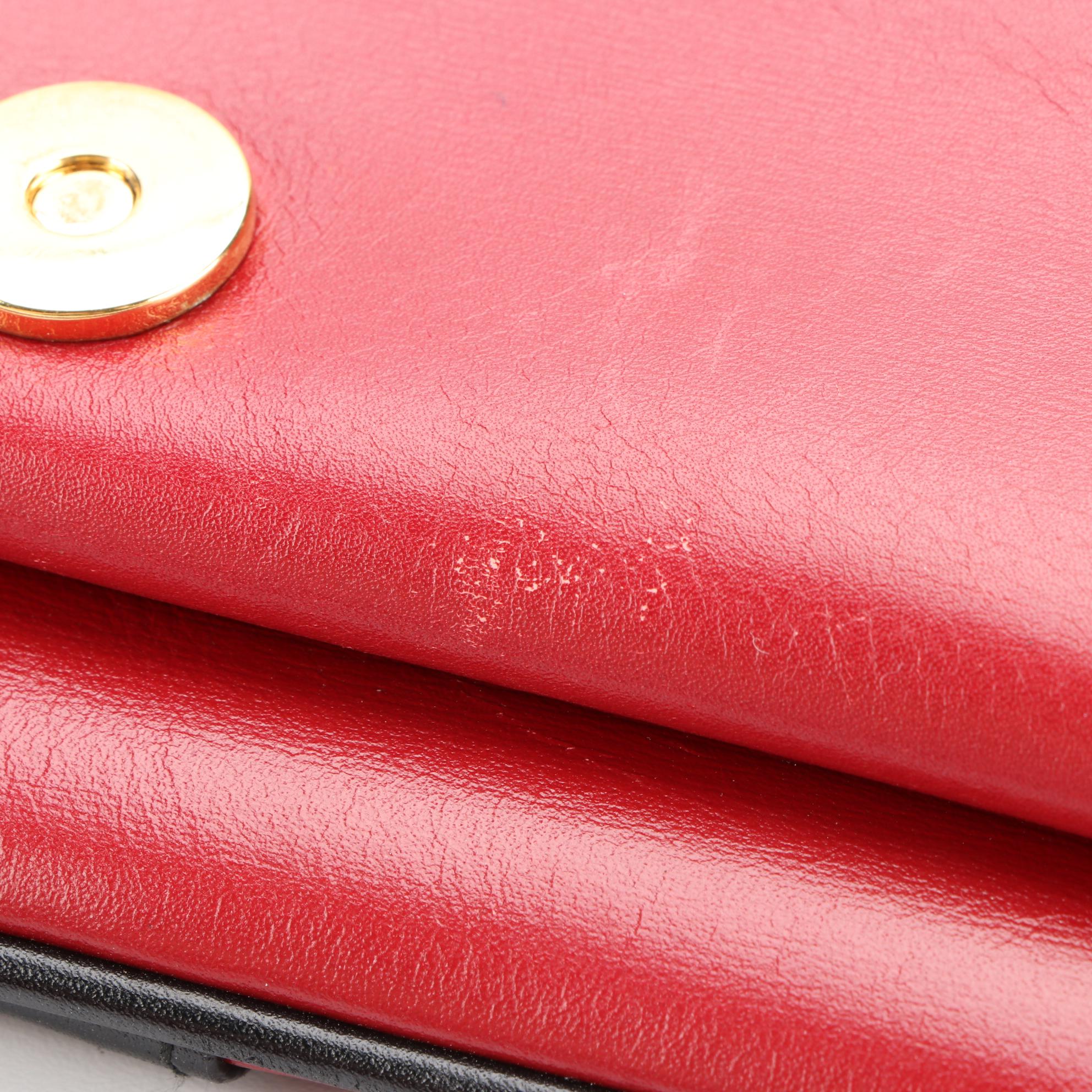 Gucci Arli Small Flap Shoulder Bag in Calfskin Leather