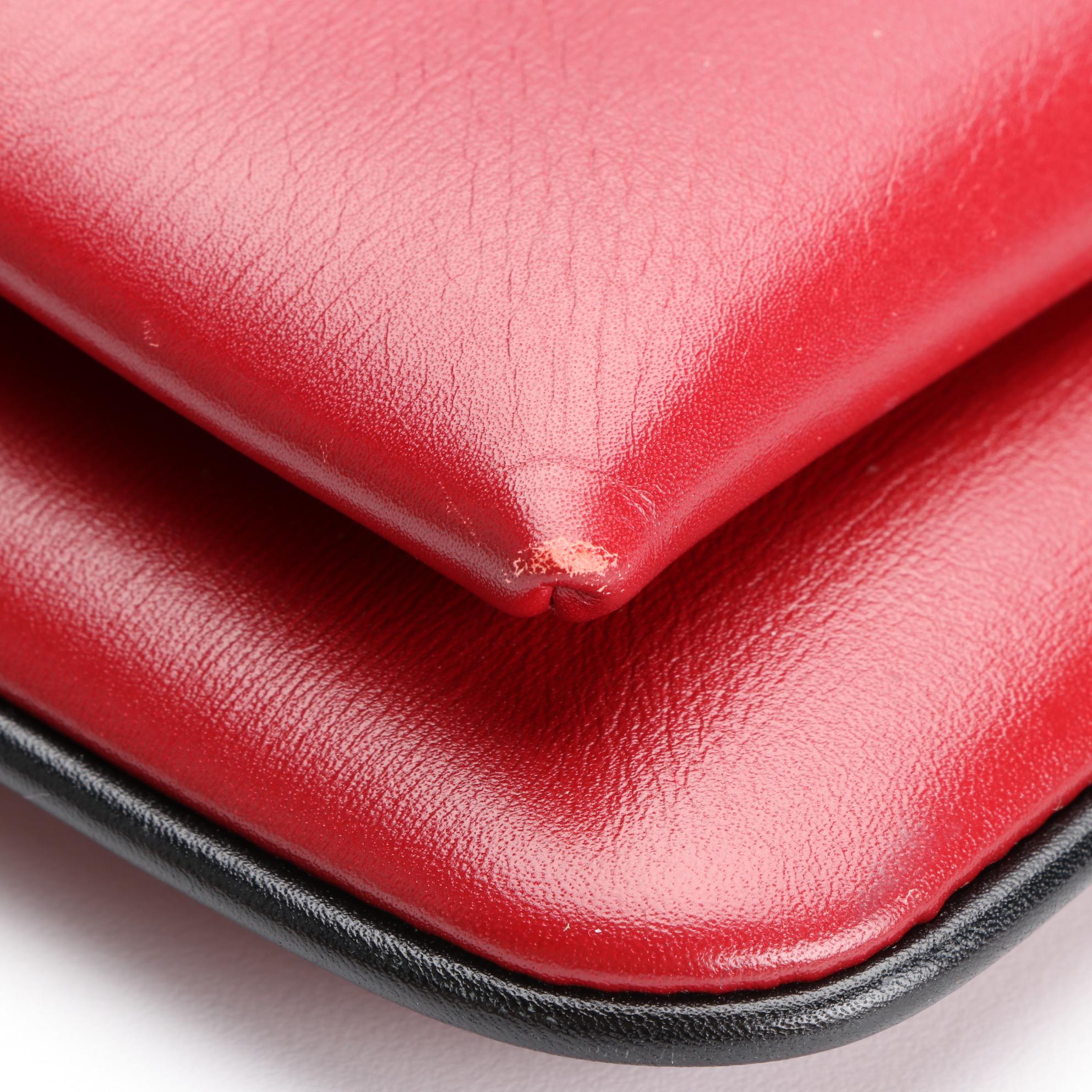 Gucci Arli Small Flap Shoulder Bag in Calfskin Leather