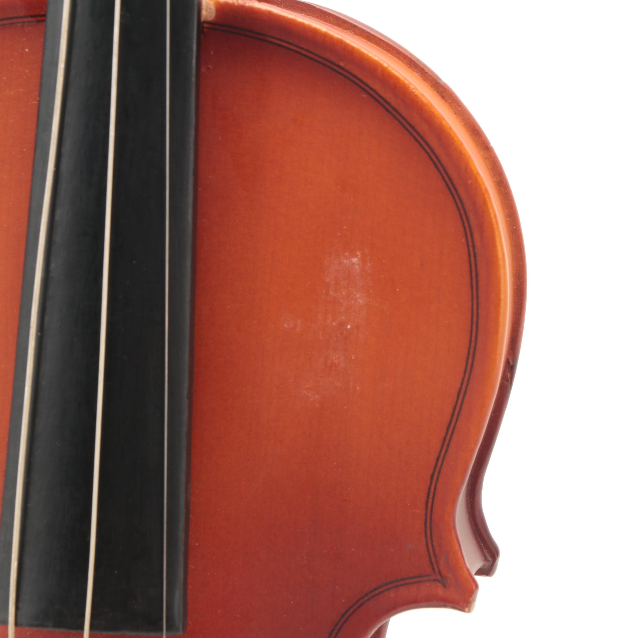 Mendini by Cecilio Model MV300 1/4 Violin with Bow and Case