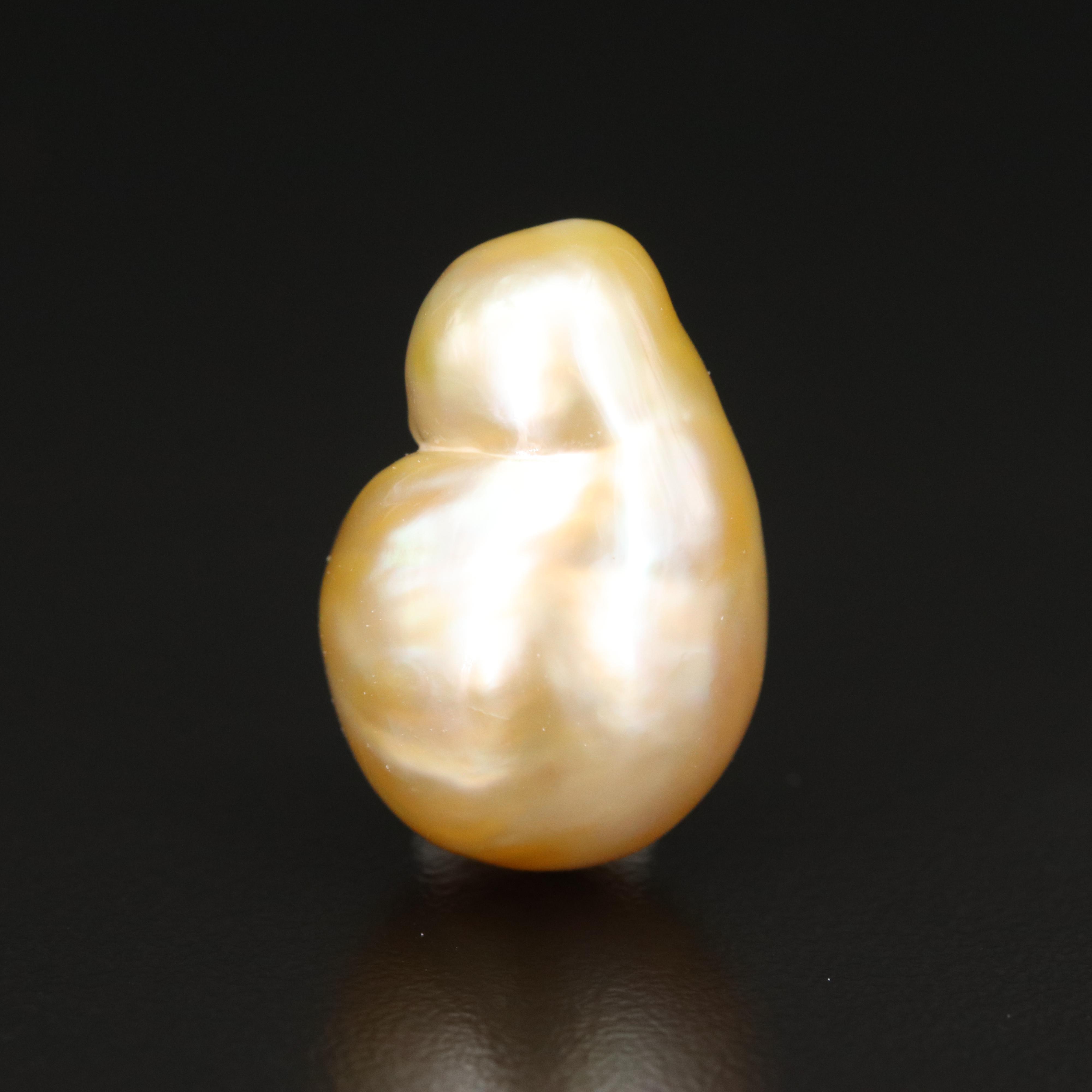 Loose Pearl, Mother-of-Pearl and Black Onyx Carved Tarsier