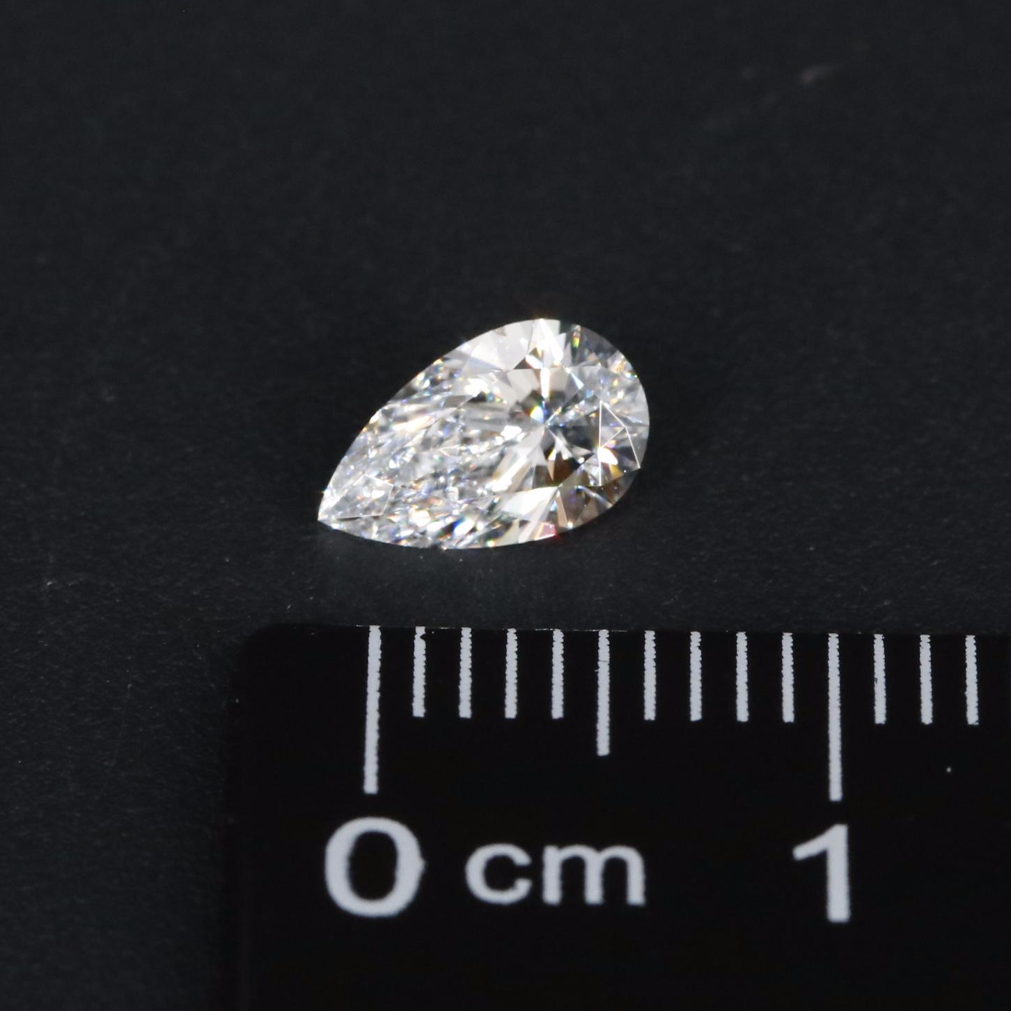 Loose 0.65 CT Lab Grown Diamond with IGI Report