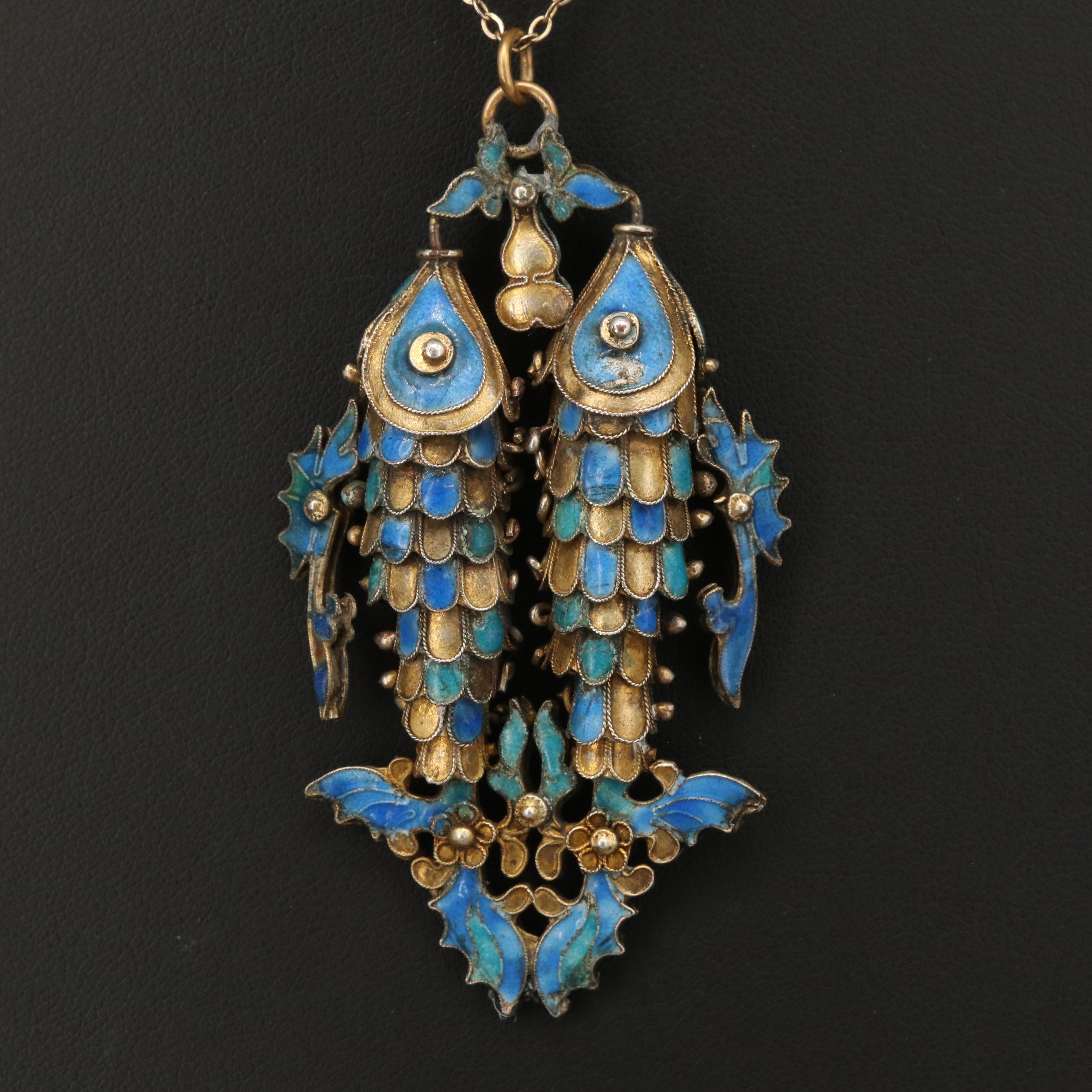 Vintage Articulated Enamel Fish Pendant Necklace