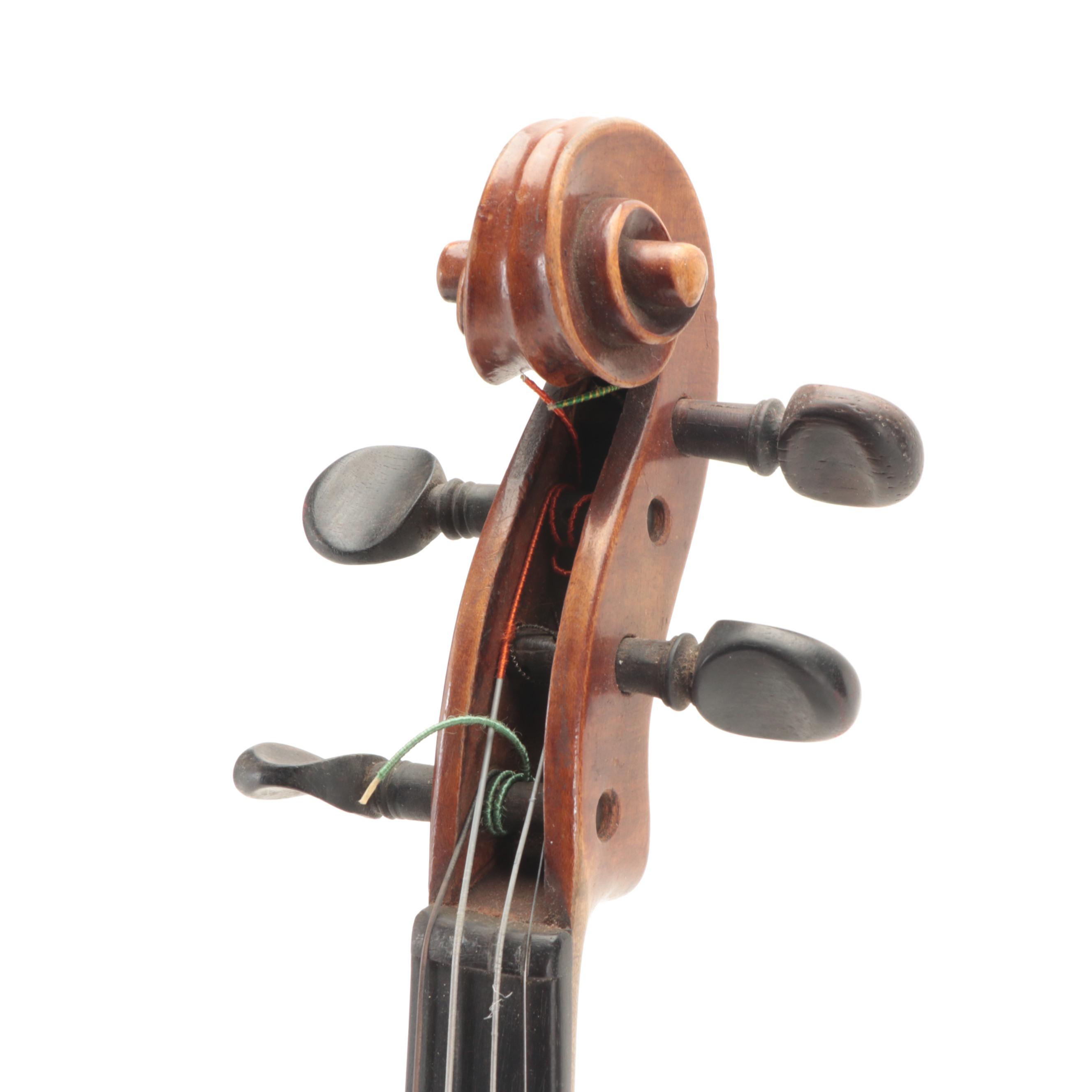 4/4 Violin With Case and Bow