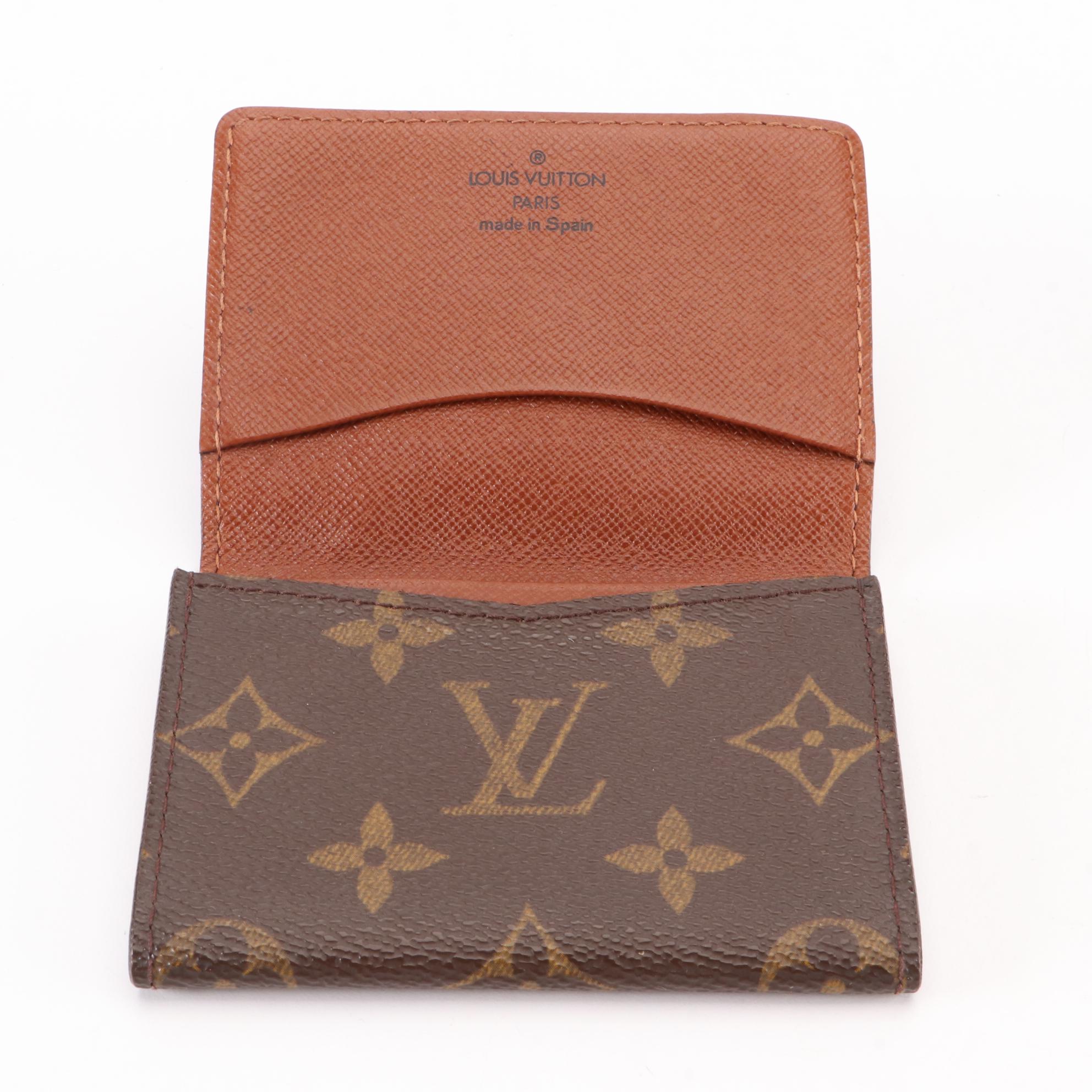Louis Vuitton Card Case in Monogram Canvas